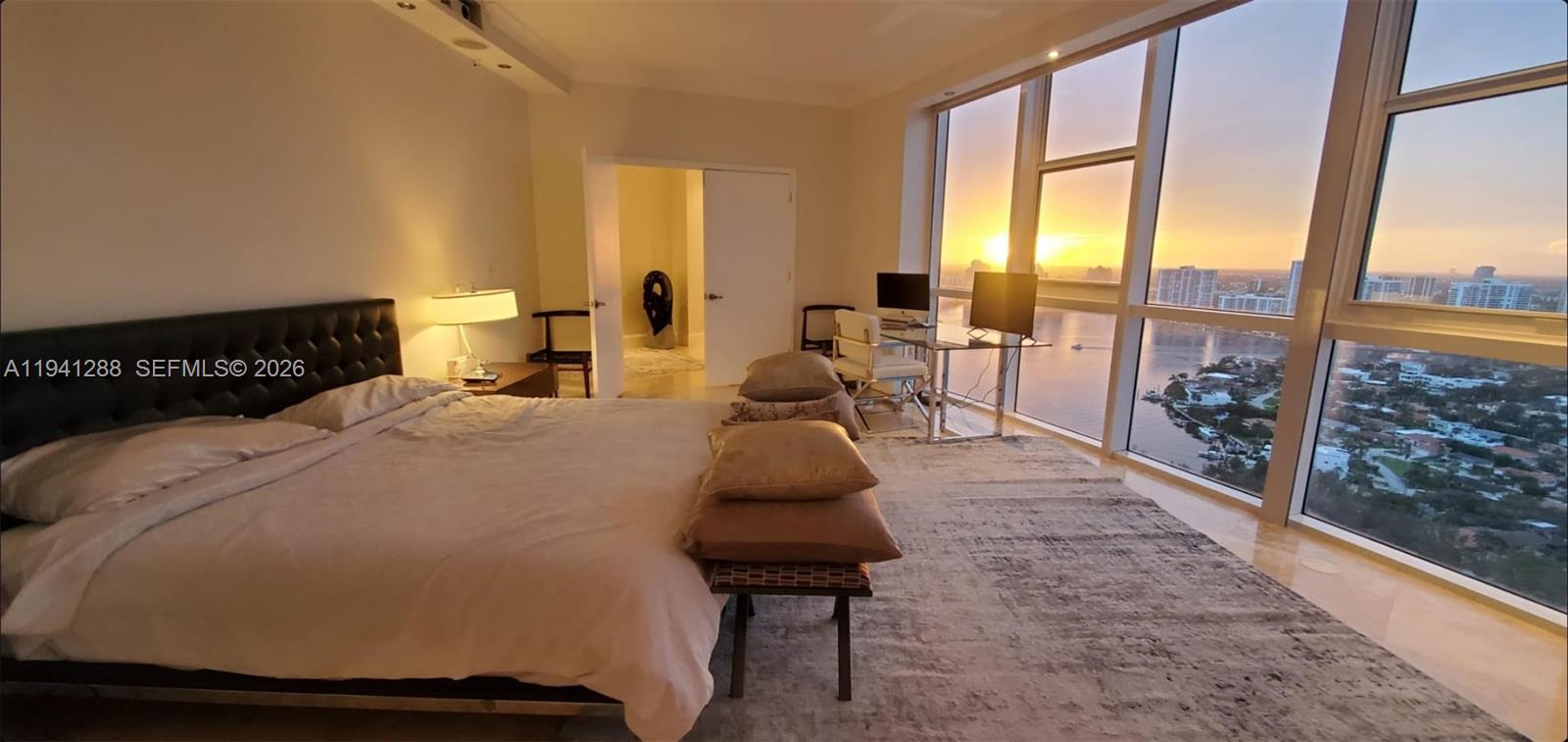 4301 3 / 4 3016 sq. ft. $ 2026-01-08 0 foto