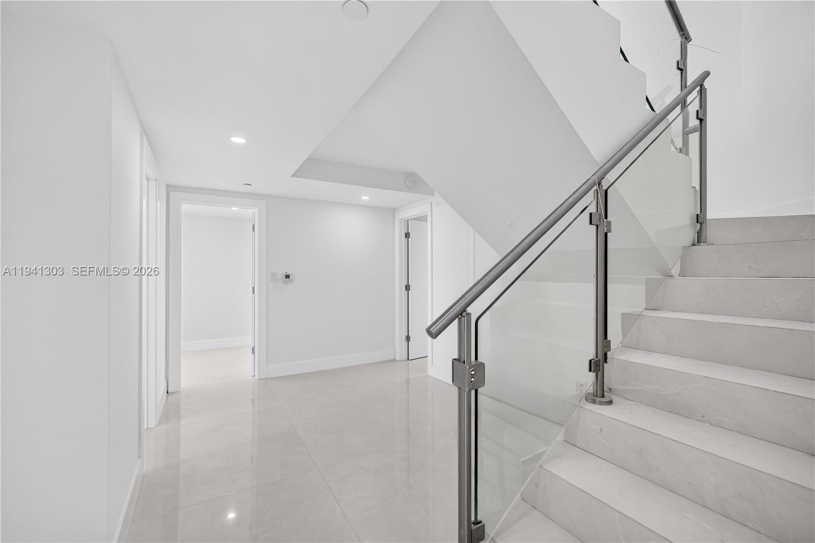 See details 2701 3 / 5 2470 sq. ft. $ 2026-01-08 0 Photo