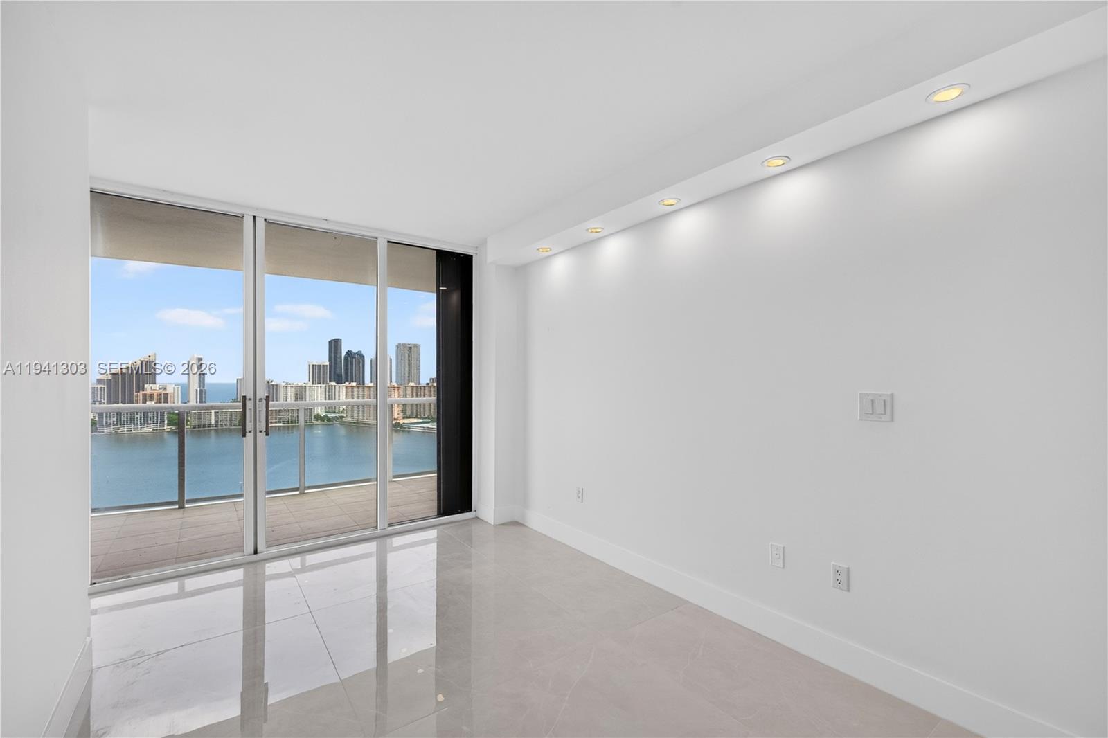 See details 2701 3 / 5 2470 sq. ft. $ 2026-01-08 0 Photo