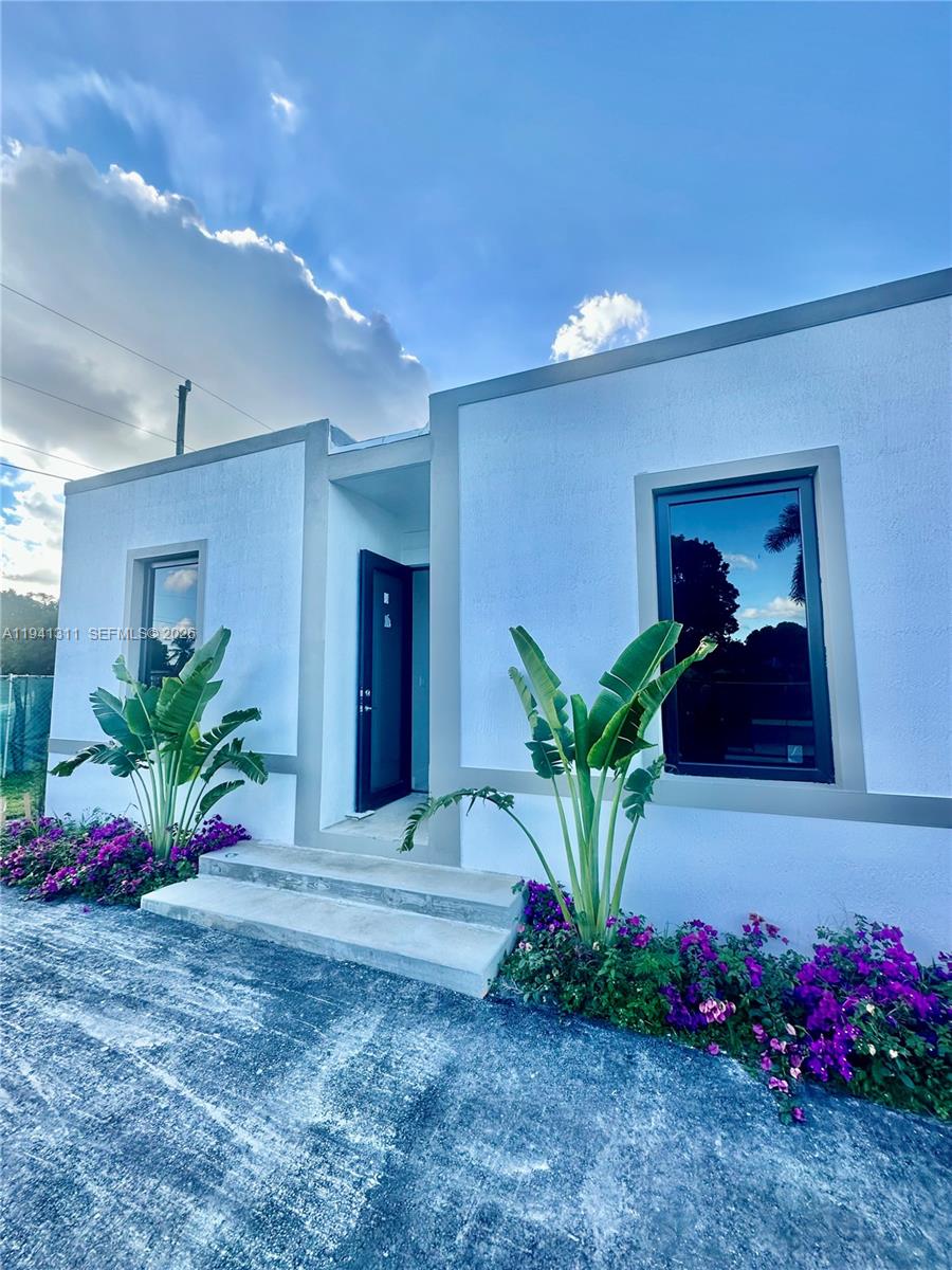 See details / 2144 sq. ft. $ 2026-01-08 0 Photo