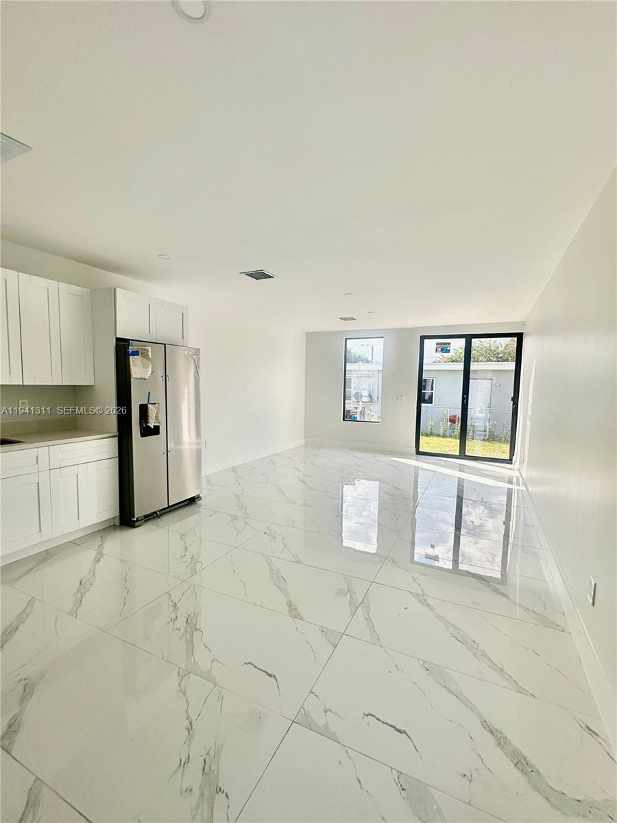 See details / 2144 sq. ft. $ 2026-01-08 0 Photo