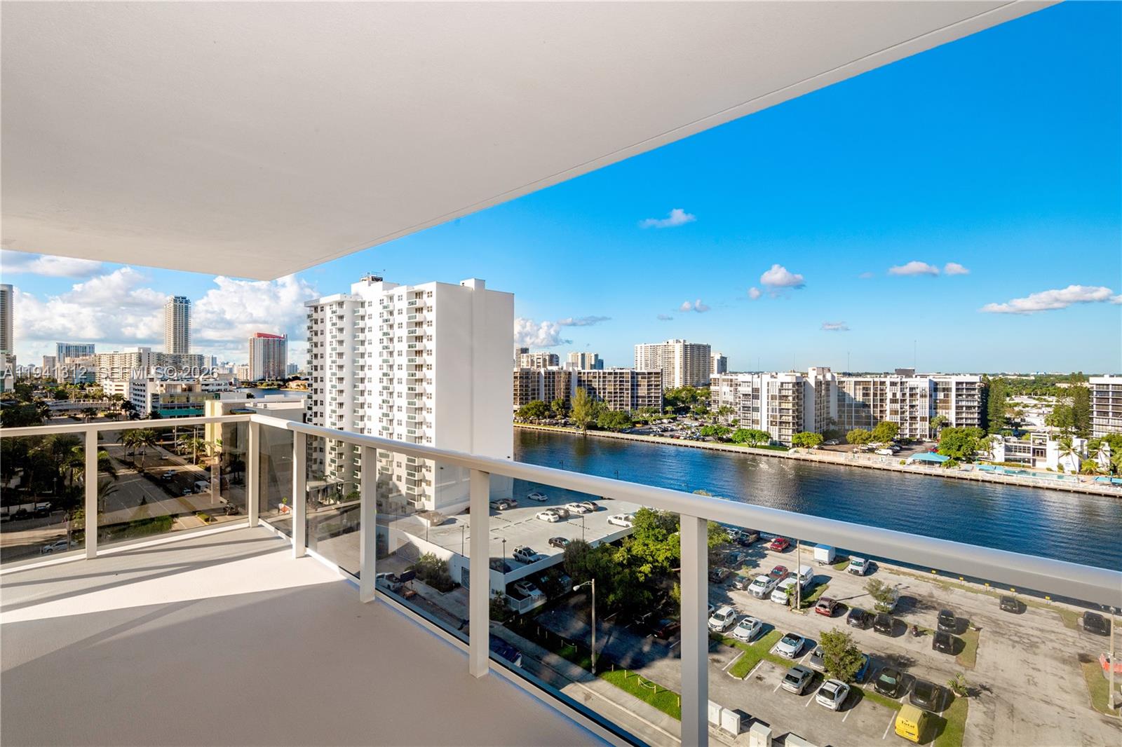 Photo of 2751 Ocean Dr  #1108N, Hollywood, Florida, 33019 - 