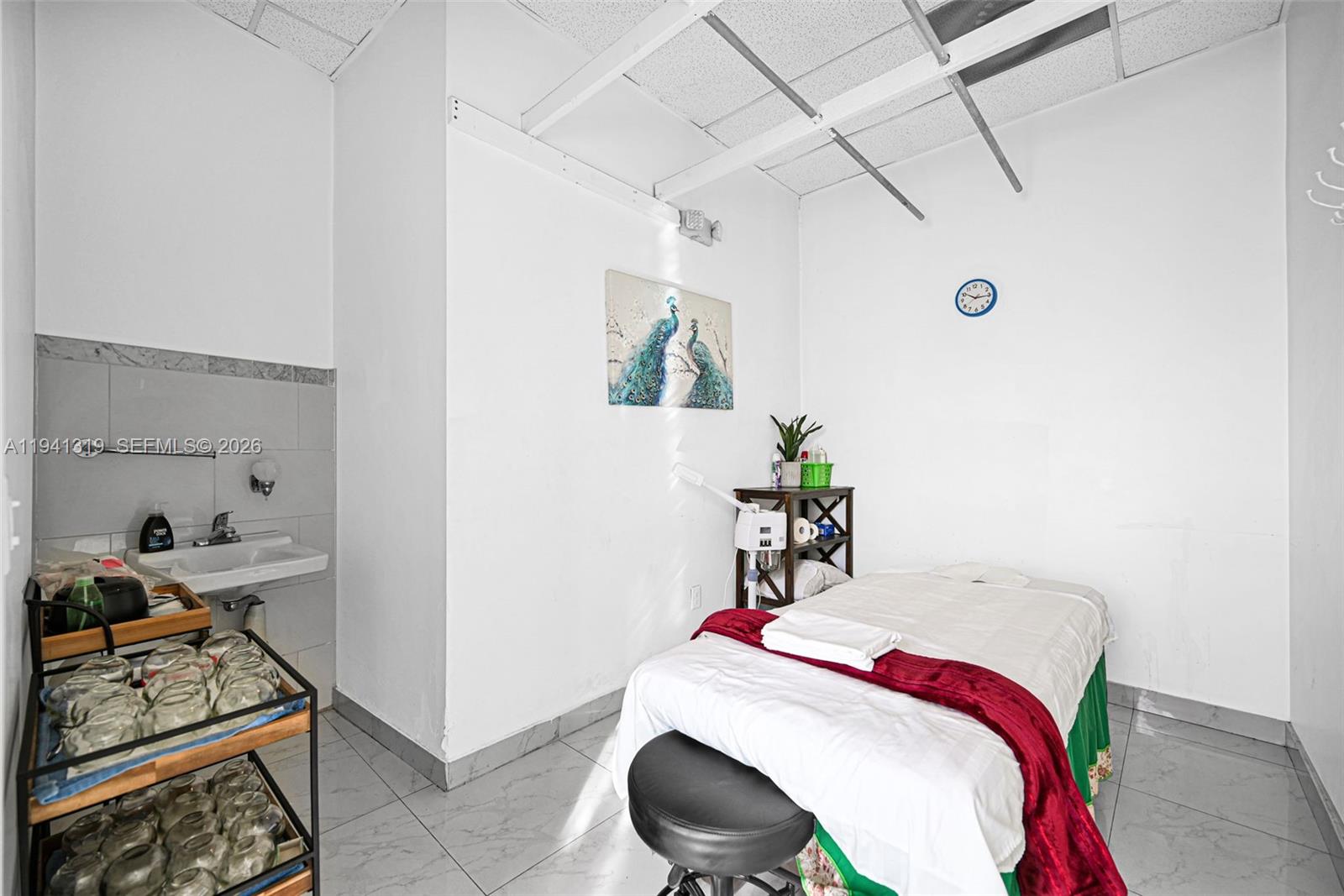 C5  /   кв.футов $ 2026-01-08 0 Фото