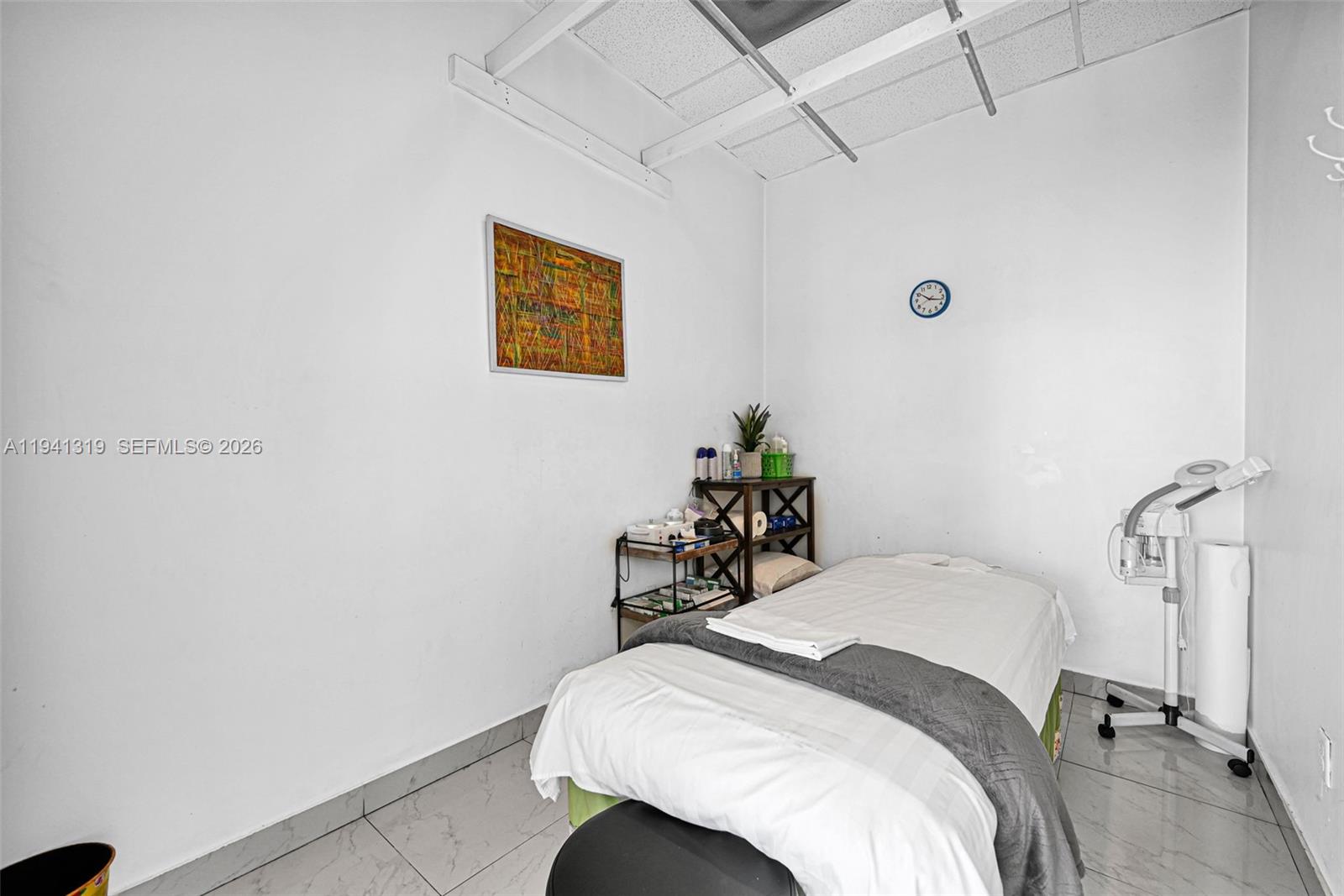 C5  /   кв.футов $ 2026-01-08 0 Фото