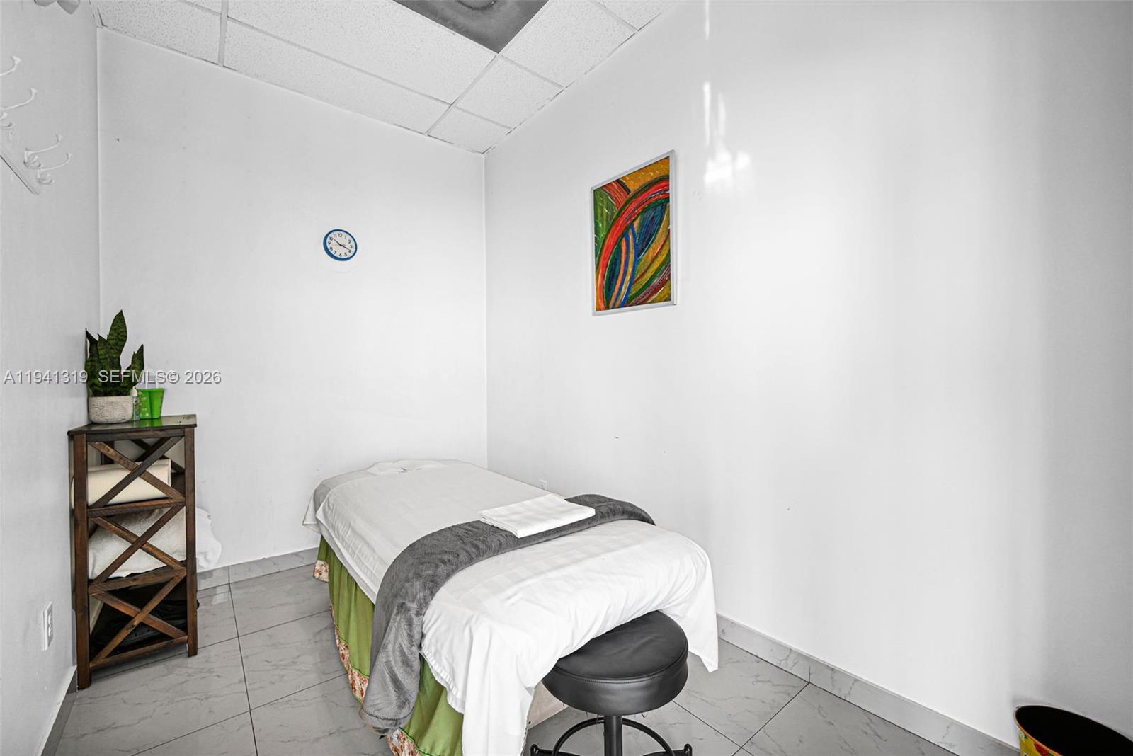 C5  /   кв.футов $ 2026-01-08 0 Фото