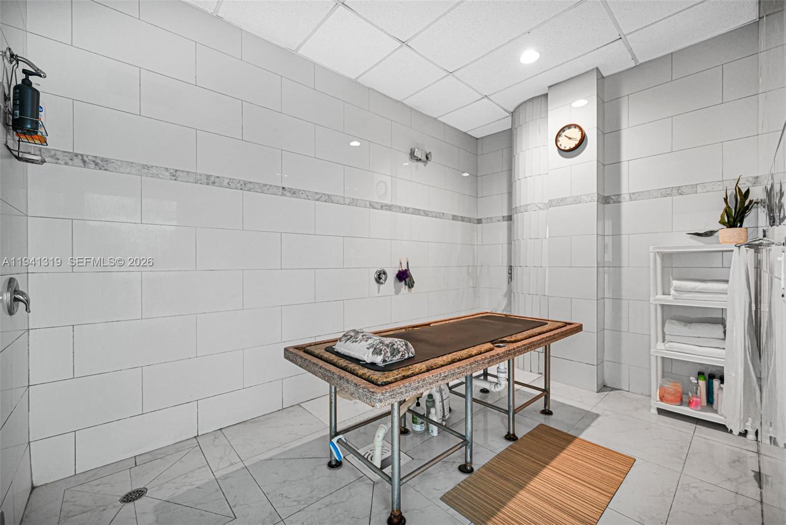 C5  /   кв.футов $ 2026-01-08 0 Фото