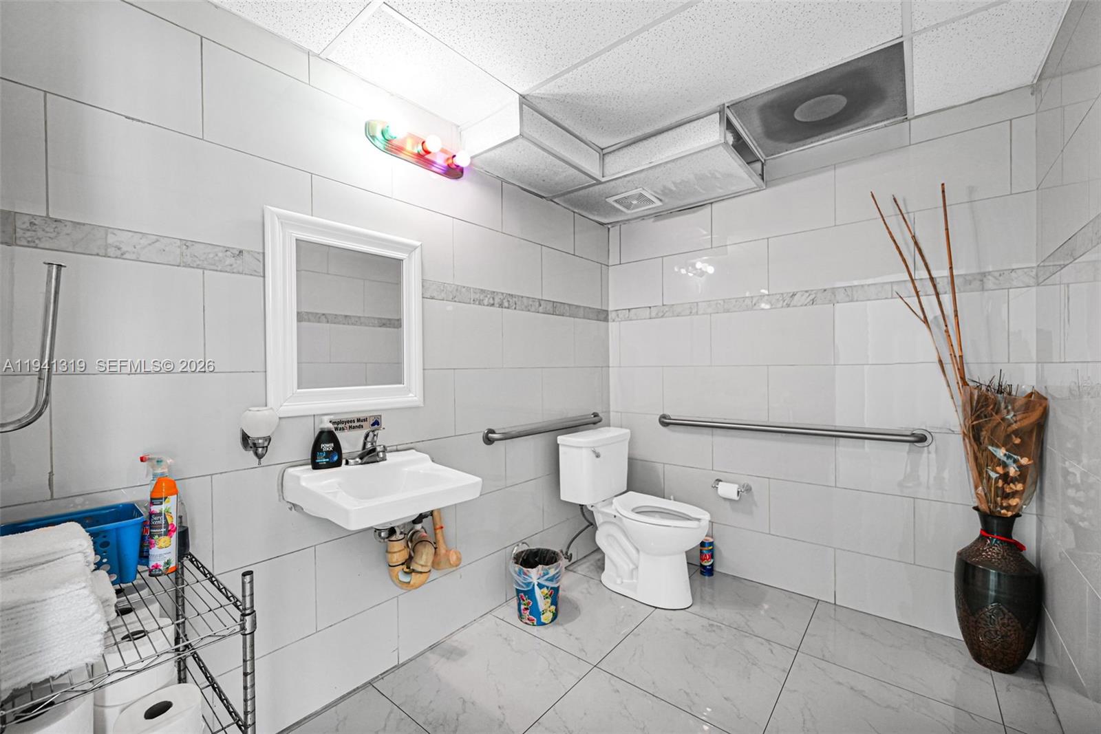 C5  /   кв.футов $ 2026-01-08 0 Фото