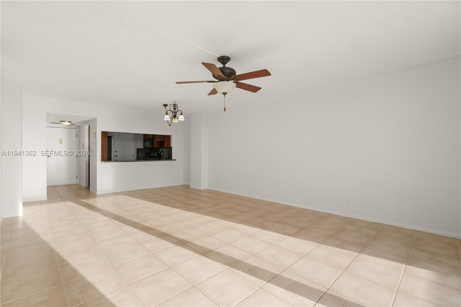 Photo of 437 Golden Isles Dr #4D, Hallandale Beach, Florida, 33009 -