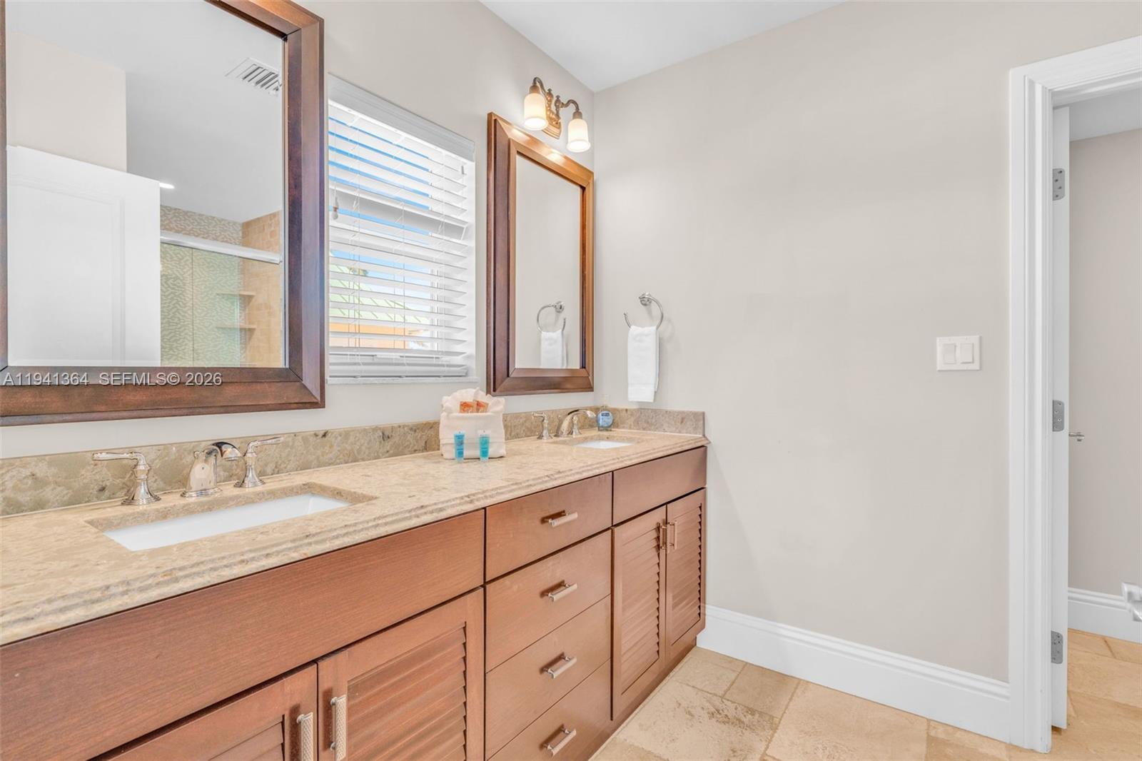   /  12198 sq. ft. $ 2026-01-08 0 Photo