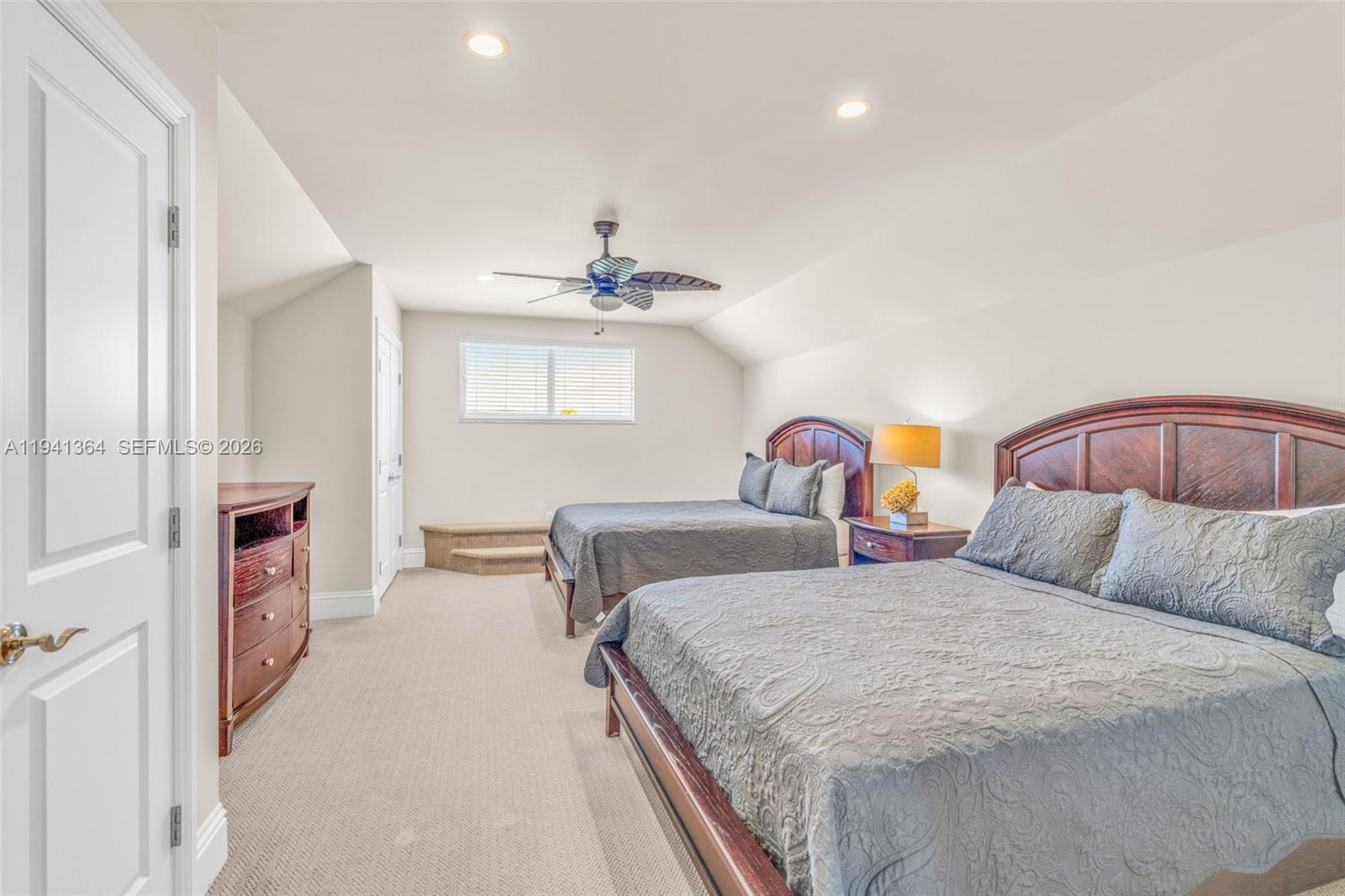   /  12198 sq. ft. $ 2026-01-08 0 Photo