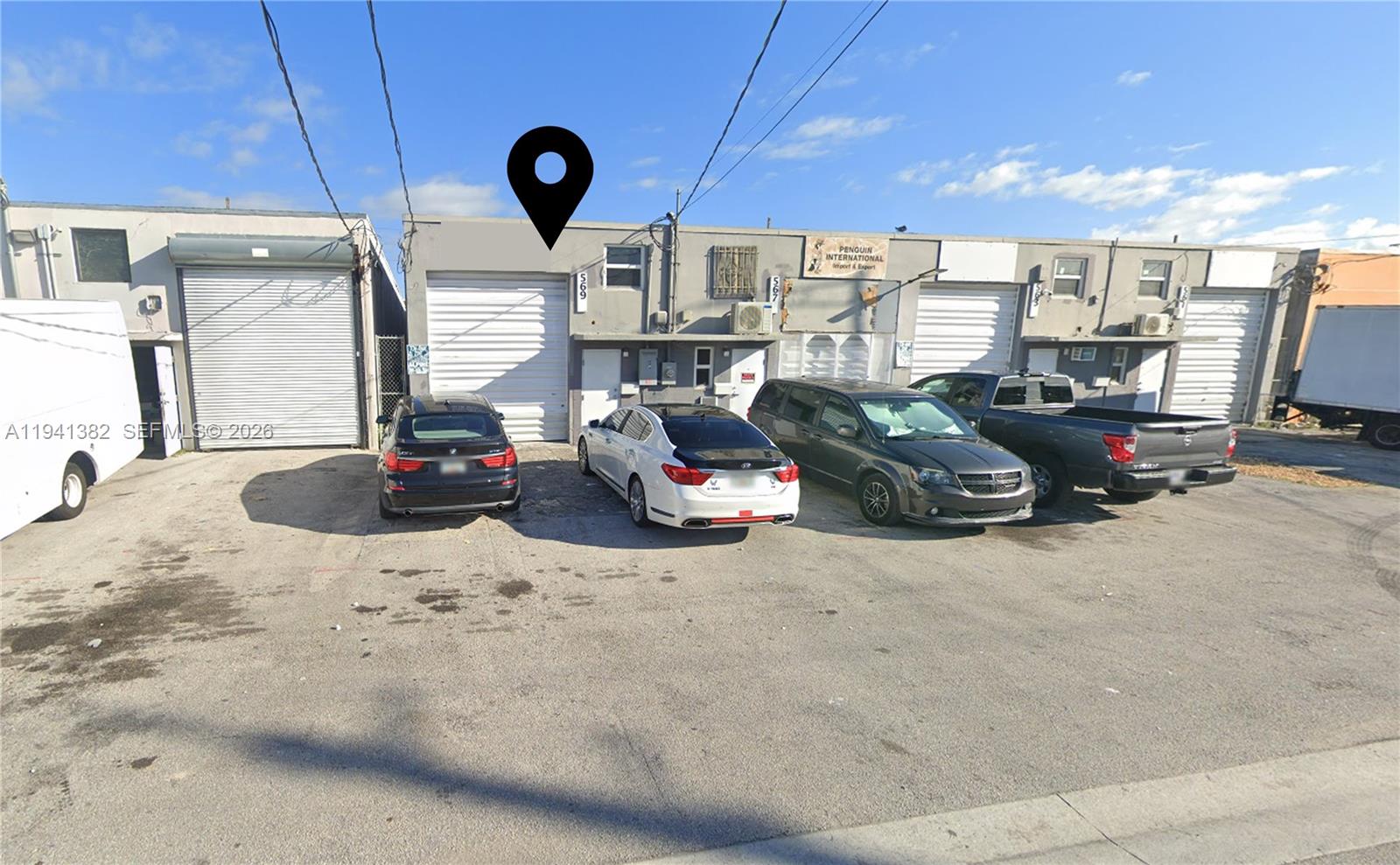   /   кв.футов $ 2026-01-08 0 Фото