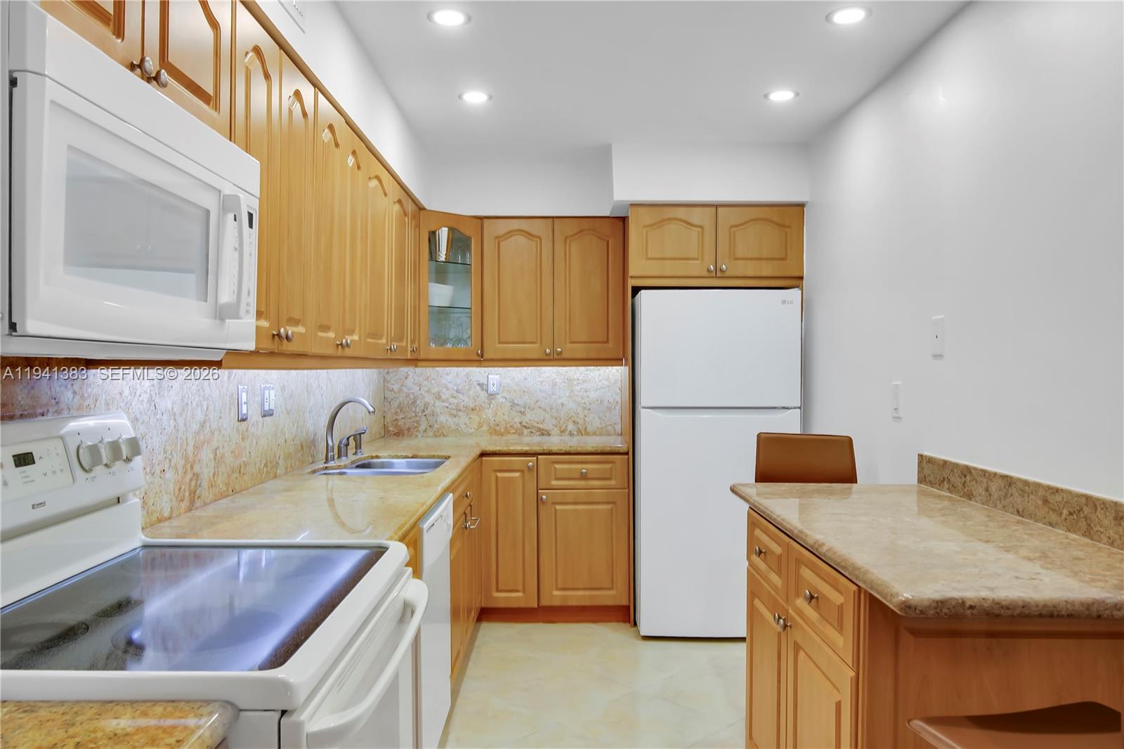 Photo of 1849 Ocean Dr  #311, Hallandale Beach, Florida, 33009 - 