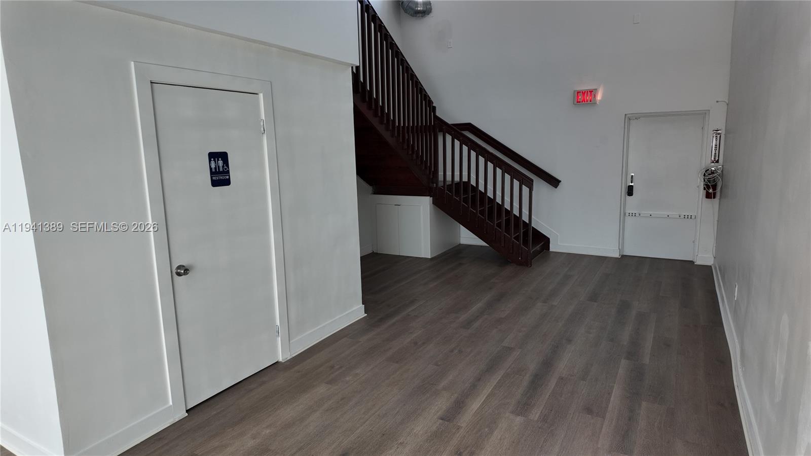 9  /   sq. ft. $ 2026-01-08 0 Photo