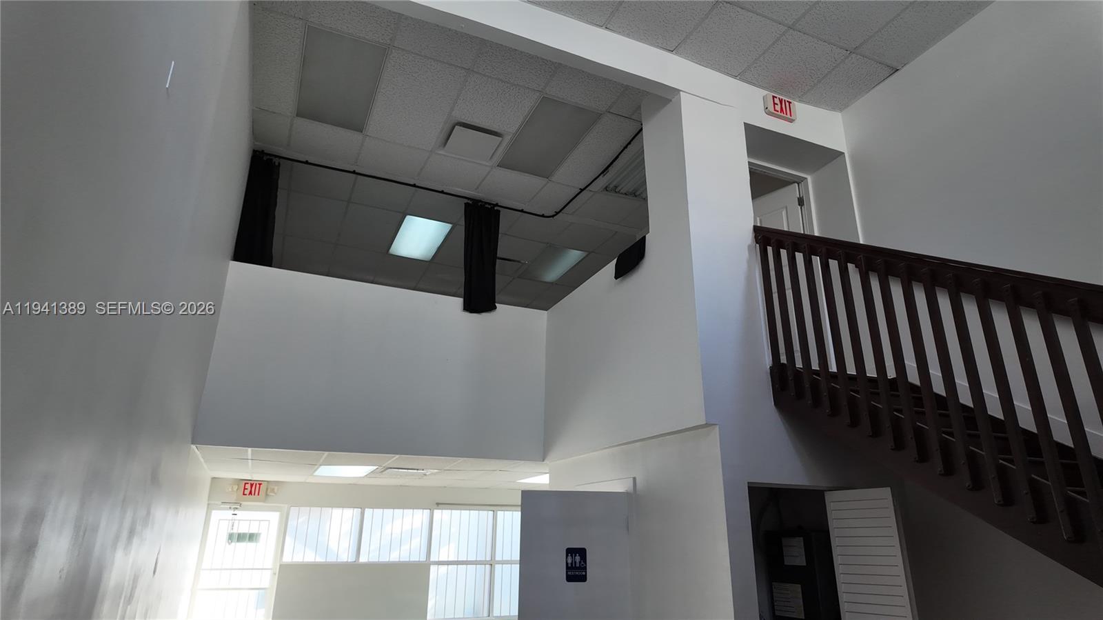 9  /   sq. ft. $ 2026-01-08 0 Photo