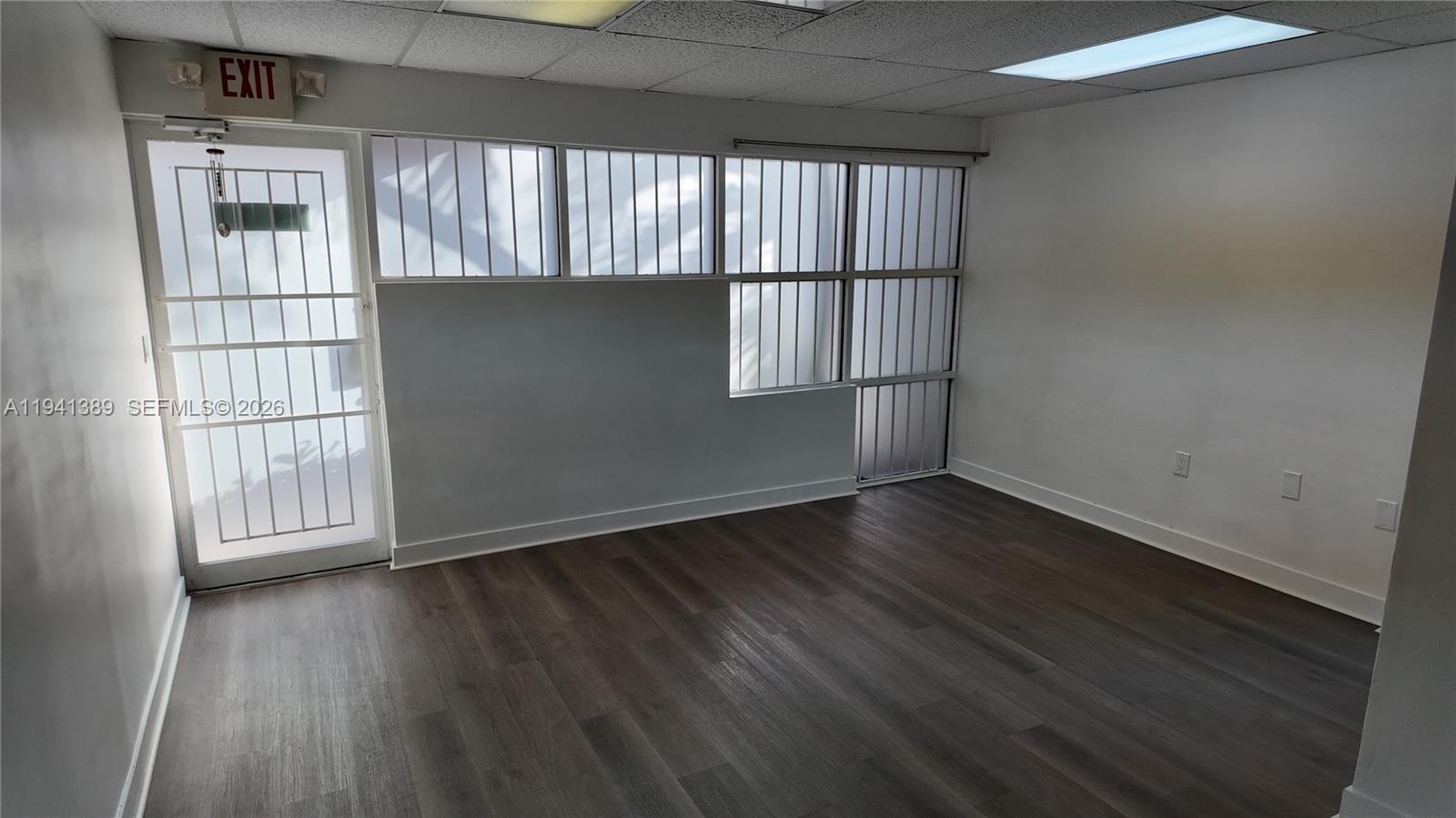 9  /   sq. ft. $ 2026-01-08 0 Photo