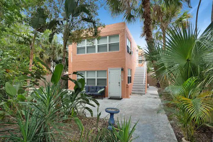 Ver detalles 1 / 4 2024 sq. ft. $ 2026-06-21 0 foto