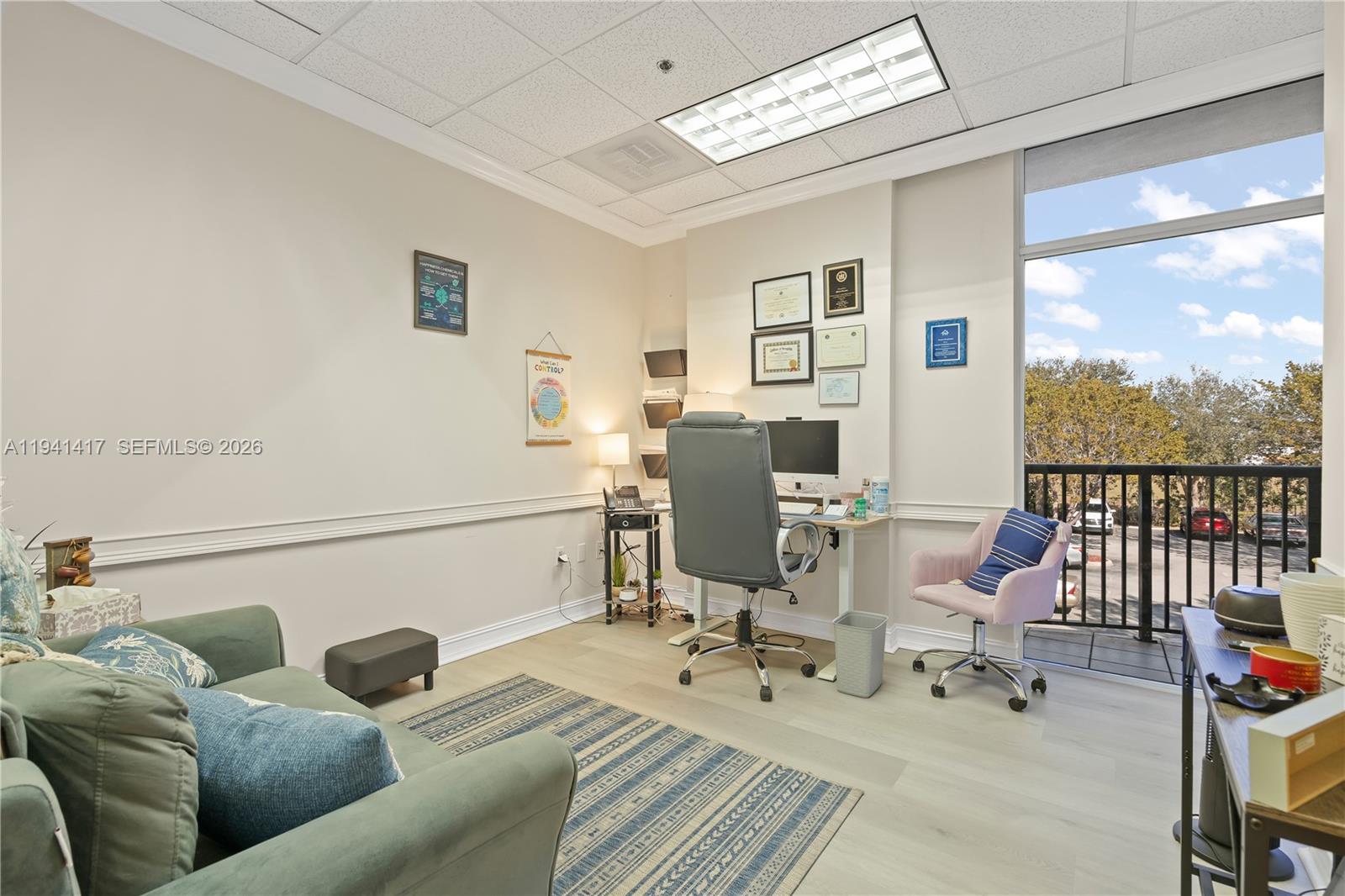 200-B  /   кв.футов $ 2026-01-08 0 Фото