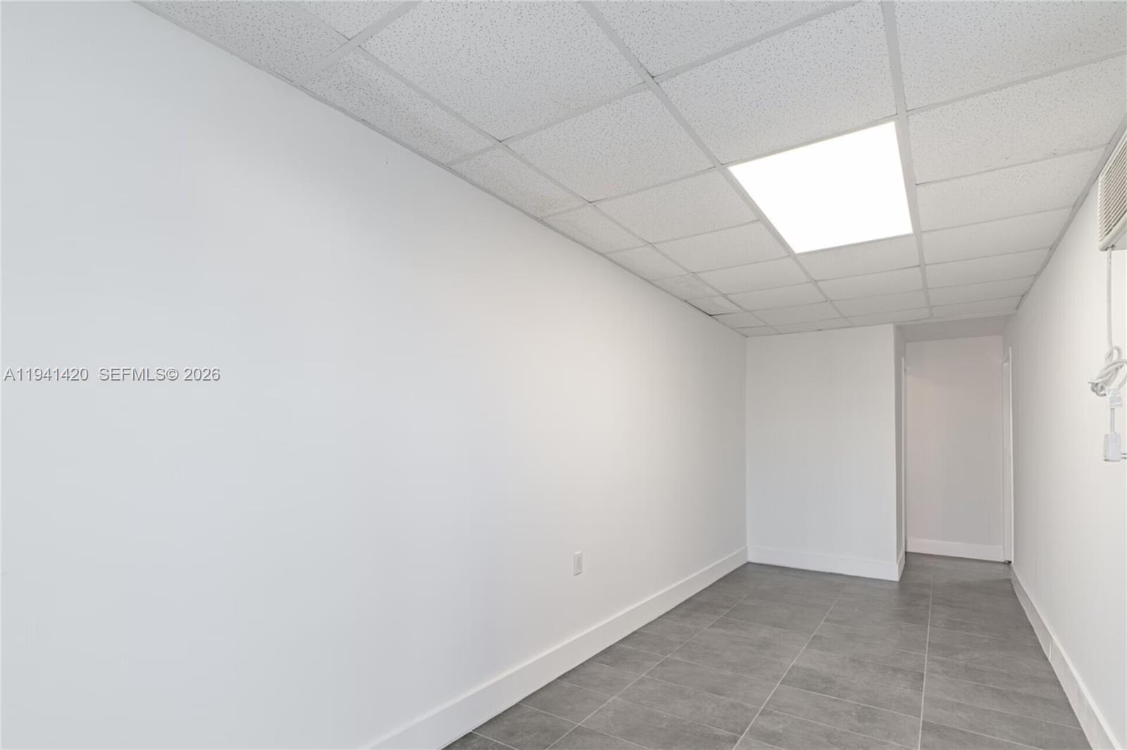   /   sq. ft. $ 2026-01-08 0 foto