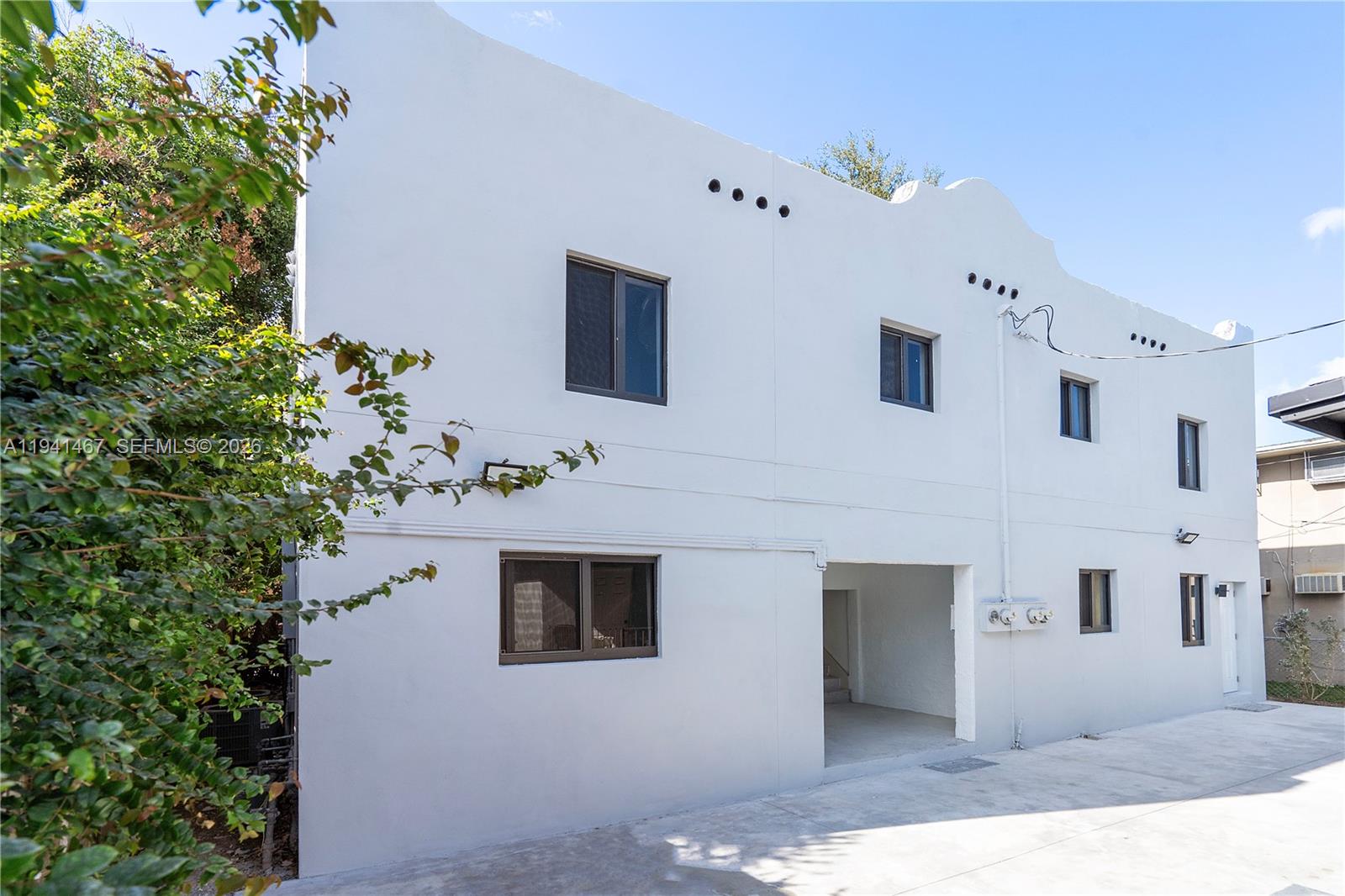   /  3998 sq. ft. $ 2026-01-08 0 Photo