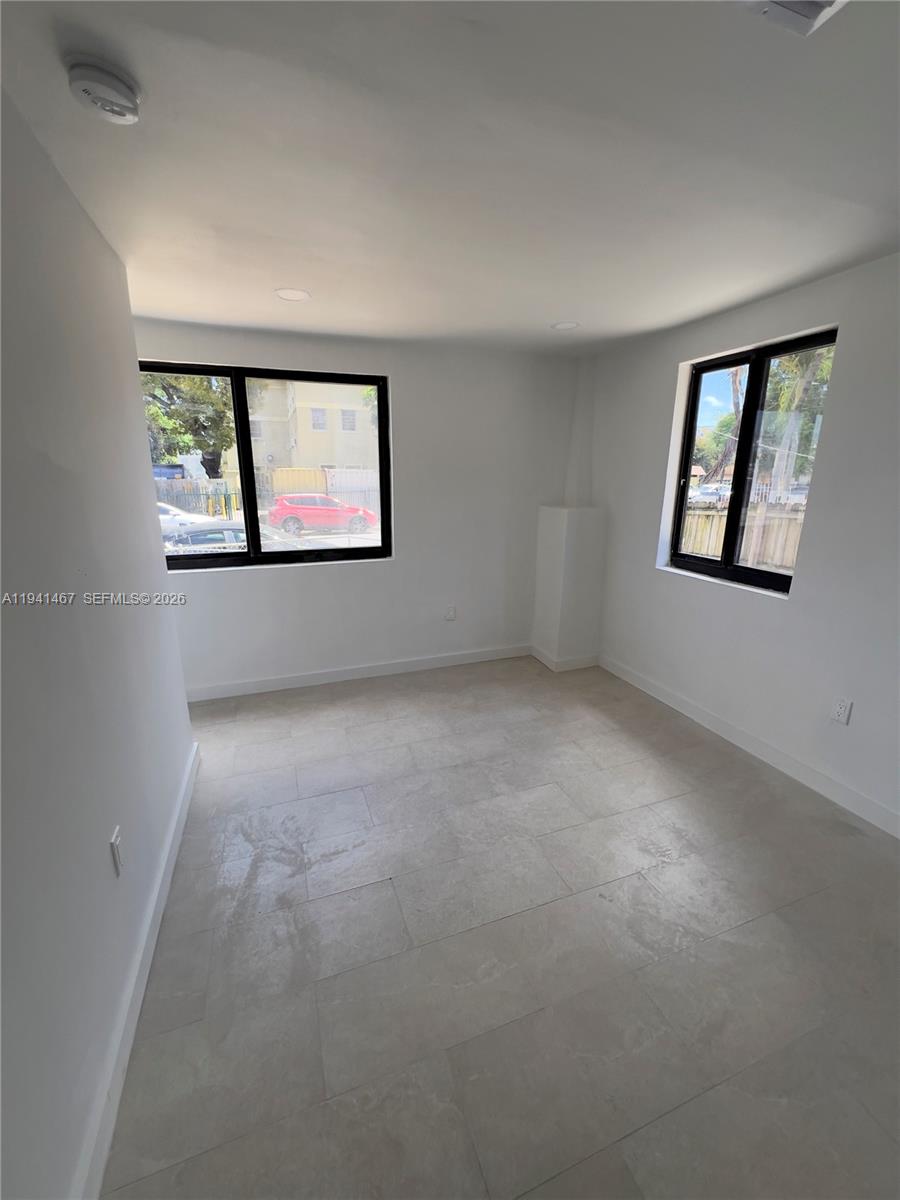   /  3998 sq. ft. $ 2026-01-08 0 Photo