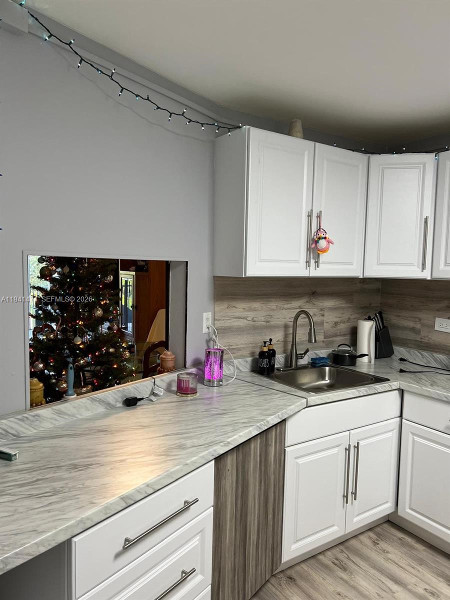 See details 403-3 2 / 2 1315 sq. ft. $ 2026-01-08 0 Photo