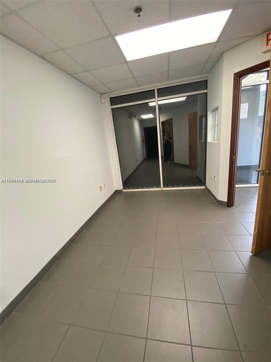   /   sq. ft. $ 2026-01-08 0 foto