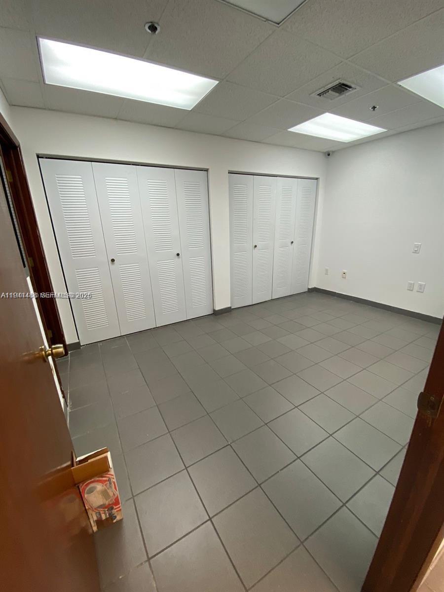   /   sq. ft. $ 2026-01-08 0 foto