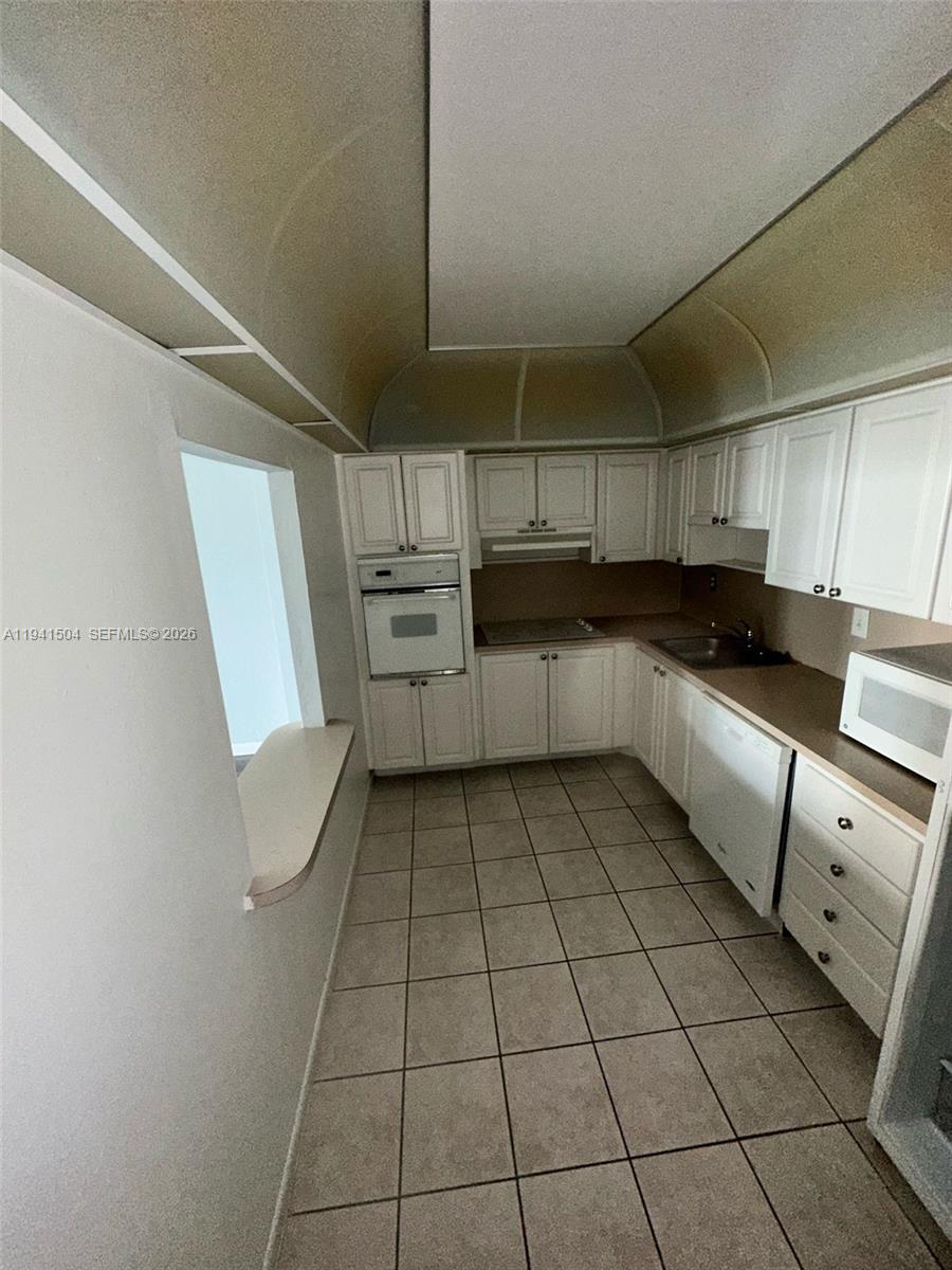 Photo of 19390 Collins Ave  #1217, Sunny Isles Beach, Florida, 33160 - 