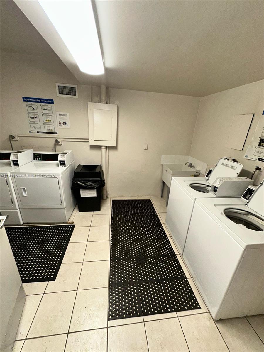 Photo of 19390 Collins Ave  #1217, Sunny Isles Beach, Florida, 33160 - 