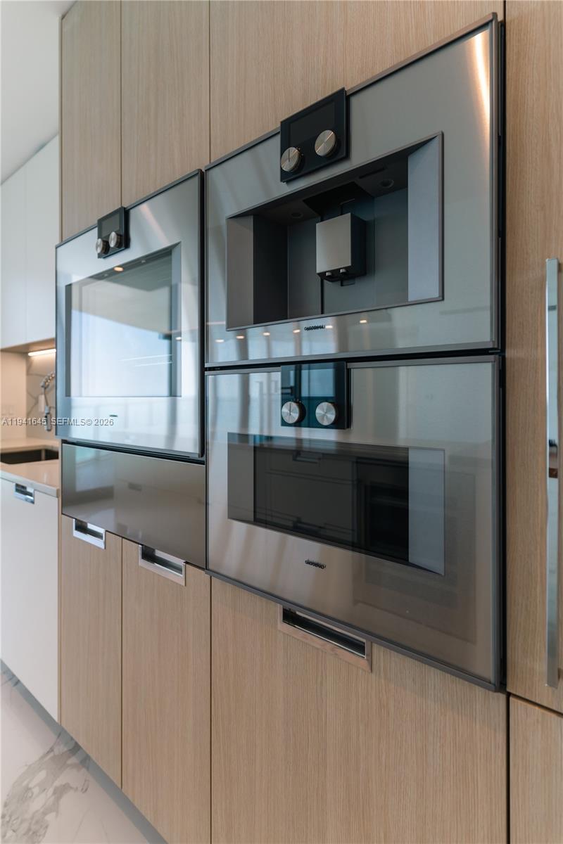 1002 3 / 4 2475 sq. ft. $ 2026-01-08 0 Photo