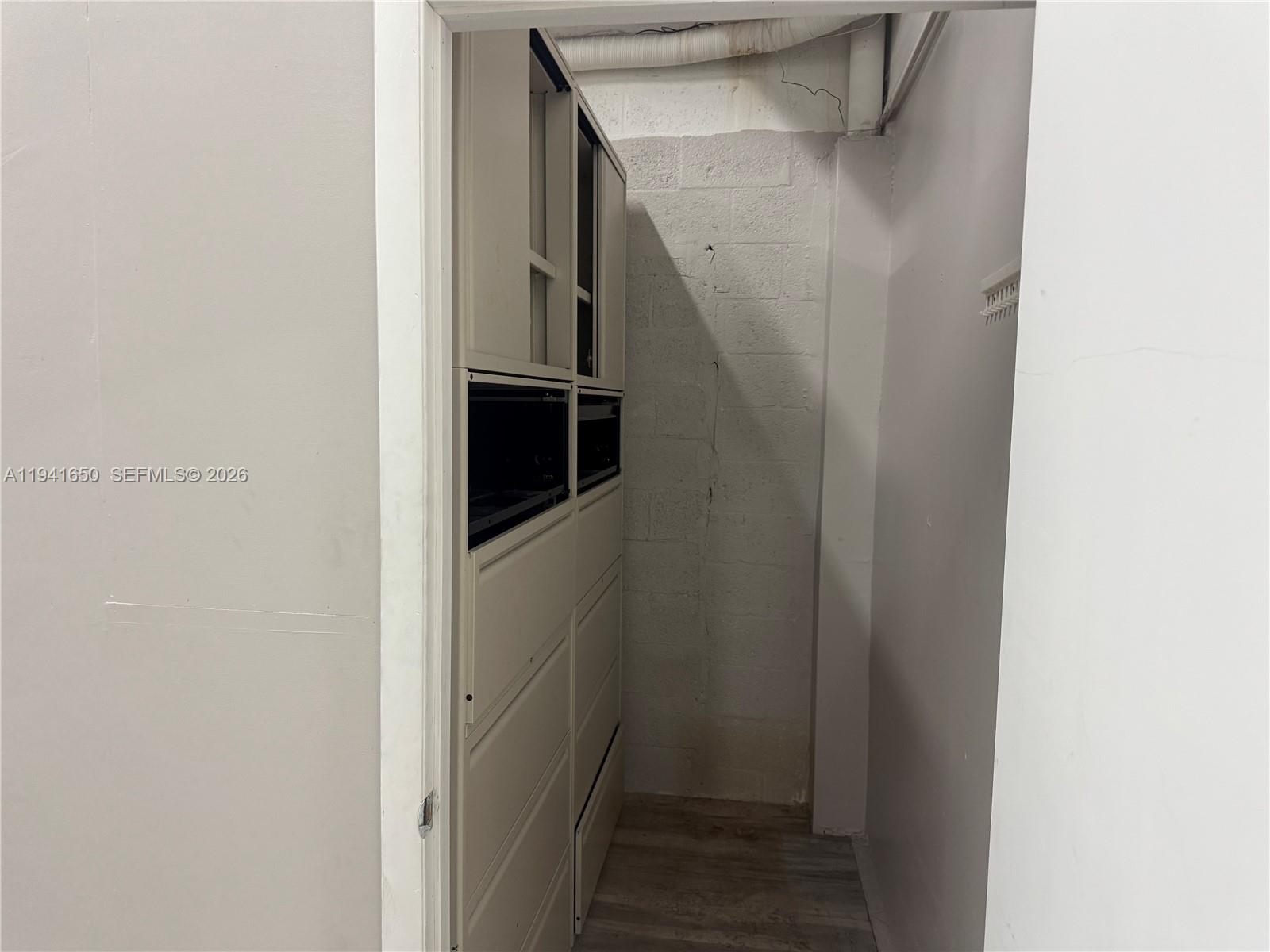 C13  /   sq. ft. $ 2026-01-08 0 Photo