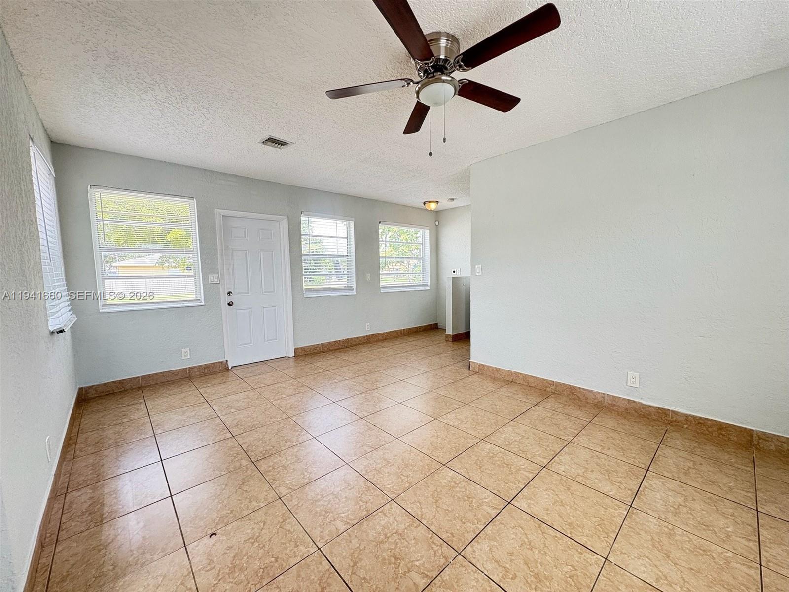 Ver detalles / 1594 sq. ft. $ 2026-01-08 0 foto