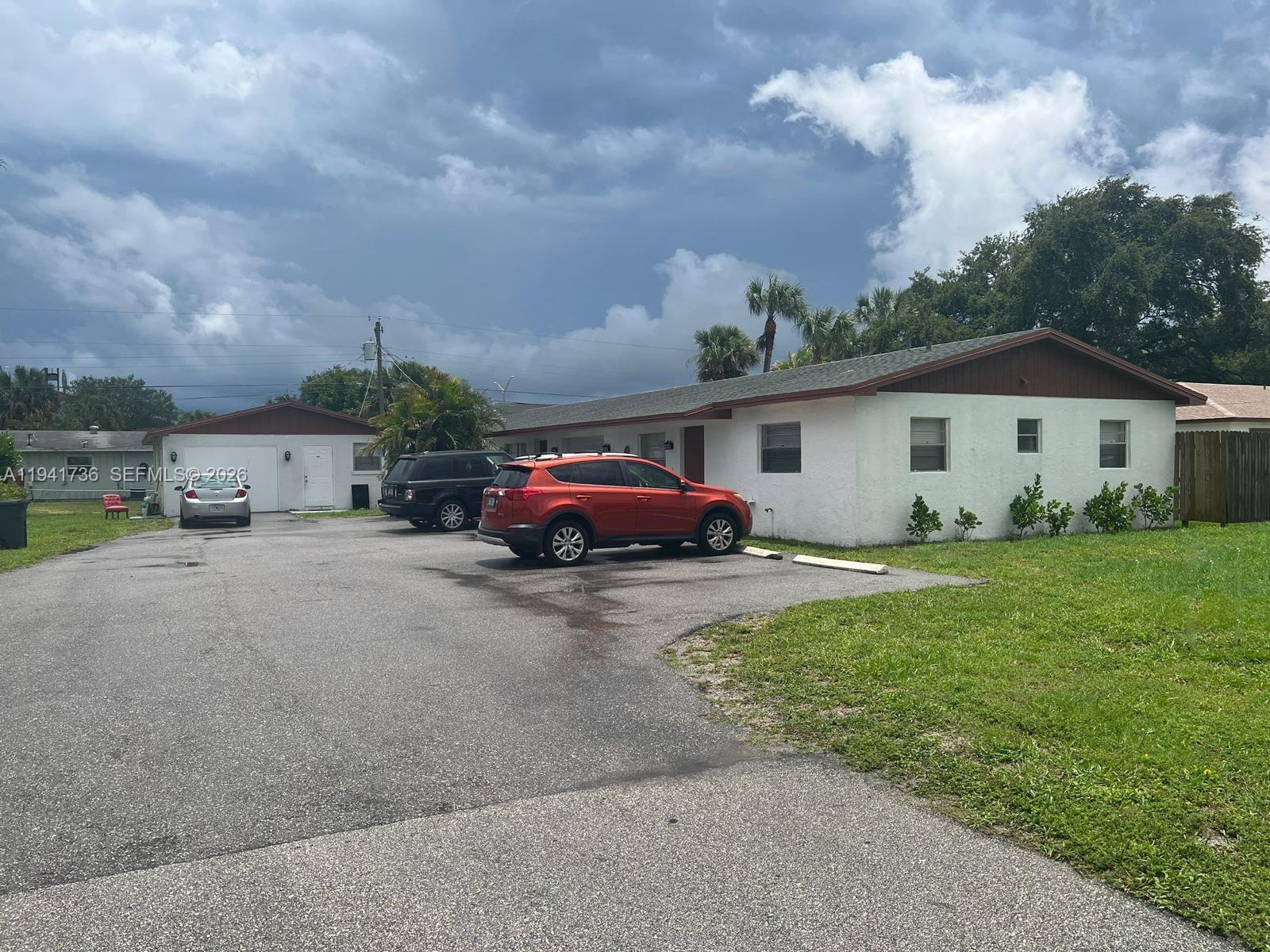   /  2412 sq. ft. $ 2026-01-08 0 foto