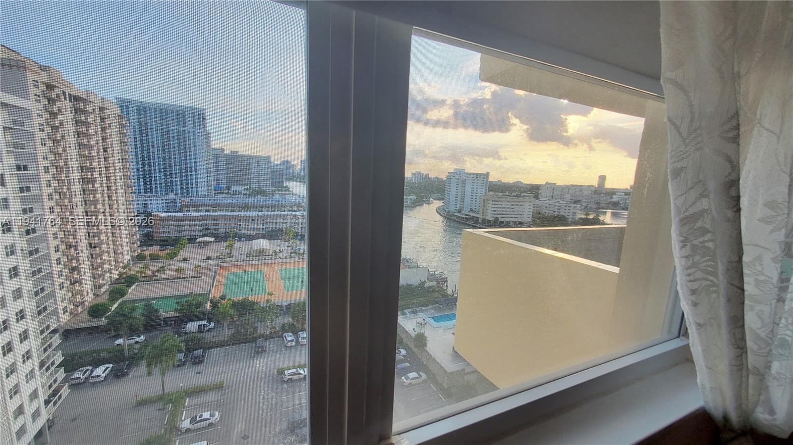 Photo of 1833 Ocean Dr  #1506, Hallandale Beach, Florida, 33009 - 