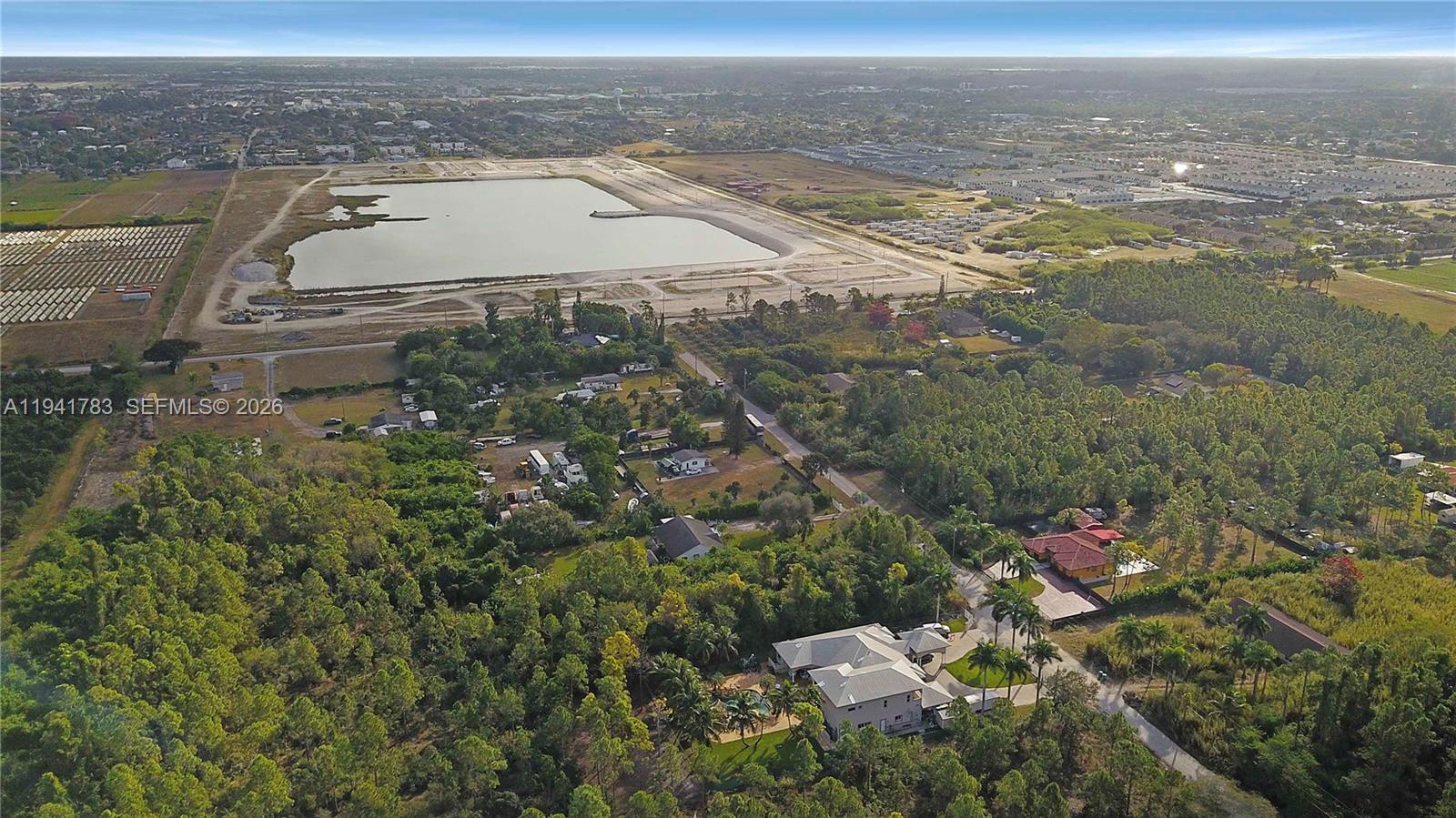 See details / sq. ft. $ 2026-01-08 0 Photo