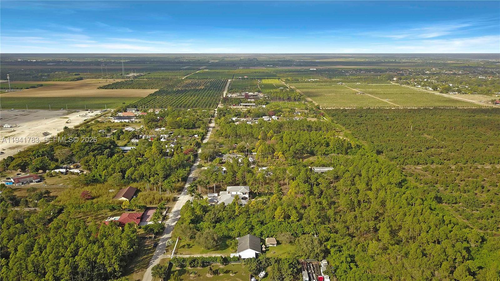 See details / sq. ft. $ 2026-01-08 0 Photo