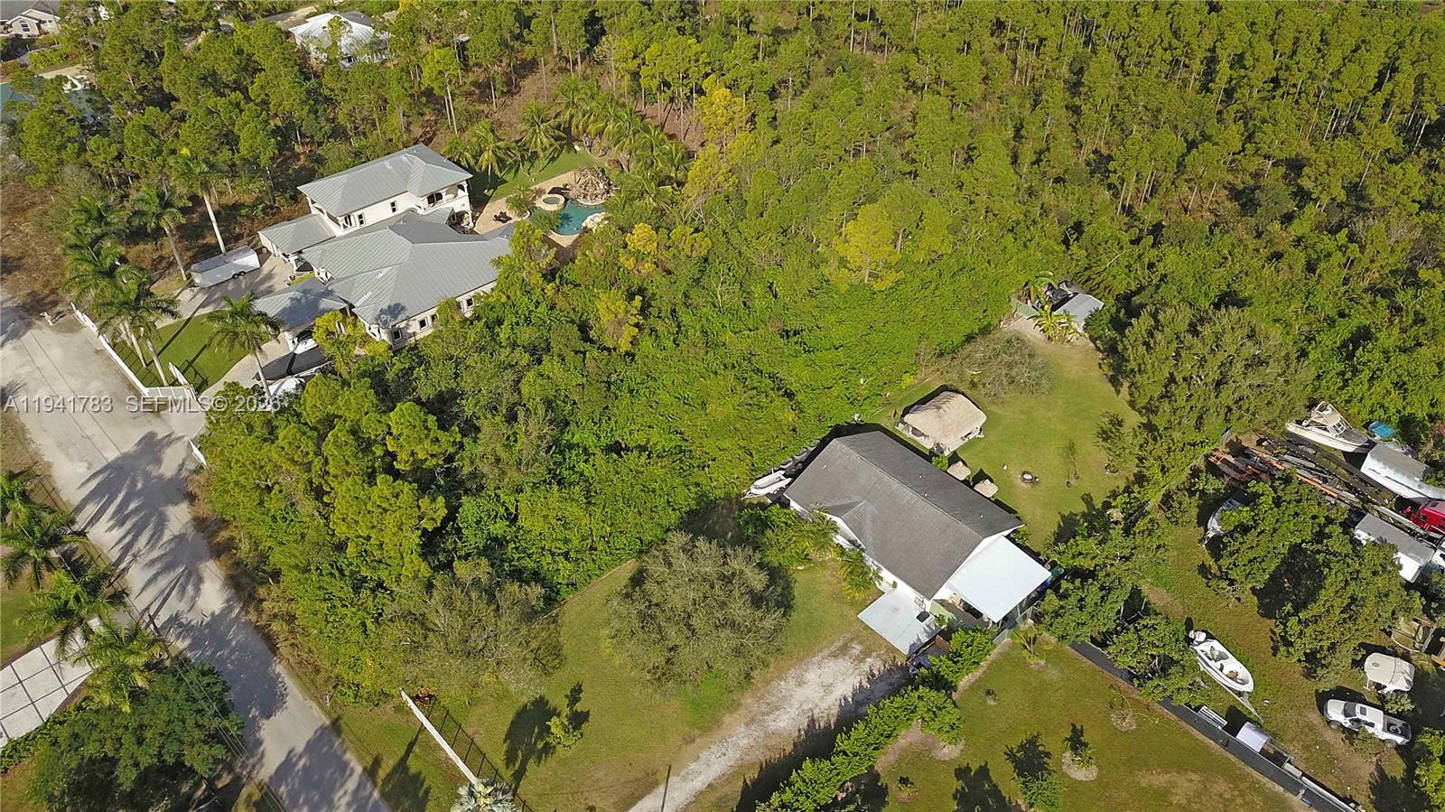 See details / sq. ft. $ 2026-01-08 0 Photo