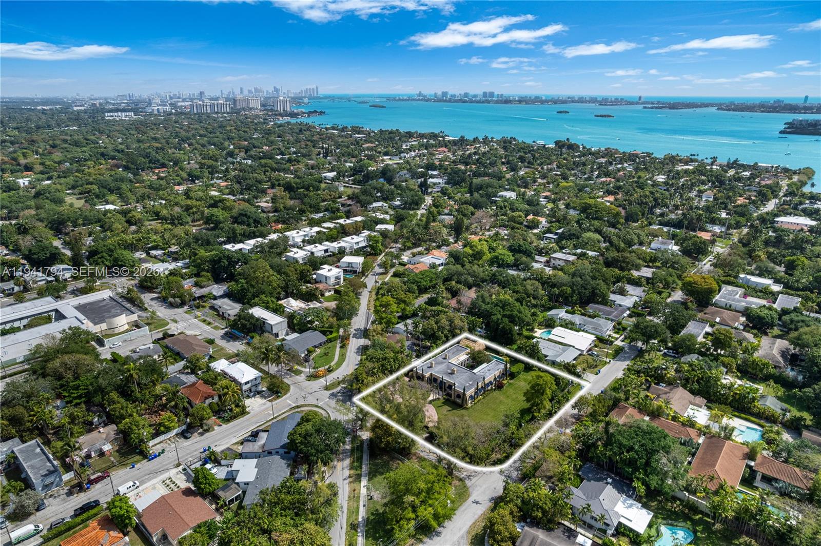   /   sq. ft. $ 2026-01-08 0 foto