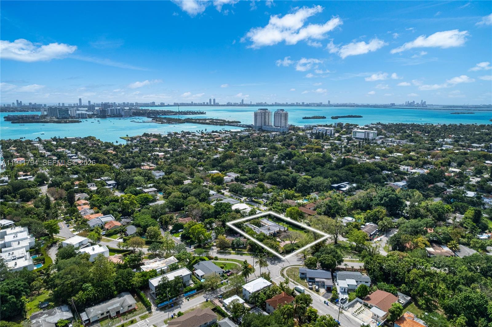   /   sq. ft. $ 2026-01-08 0 foto