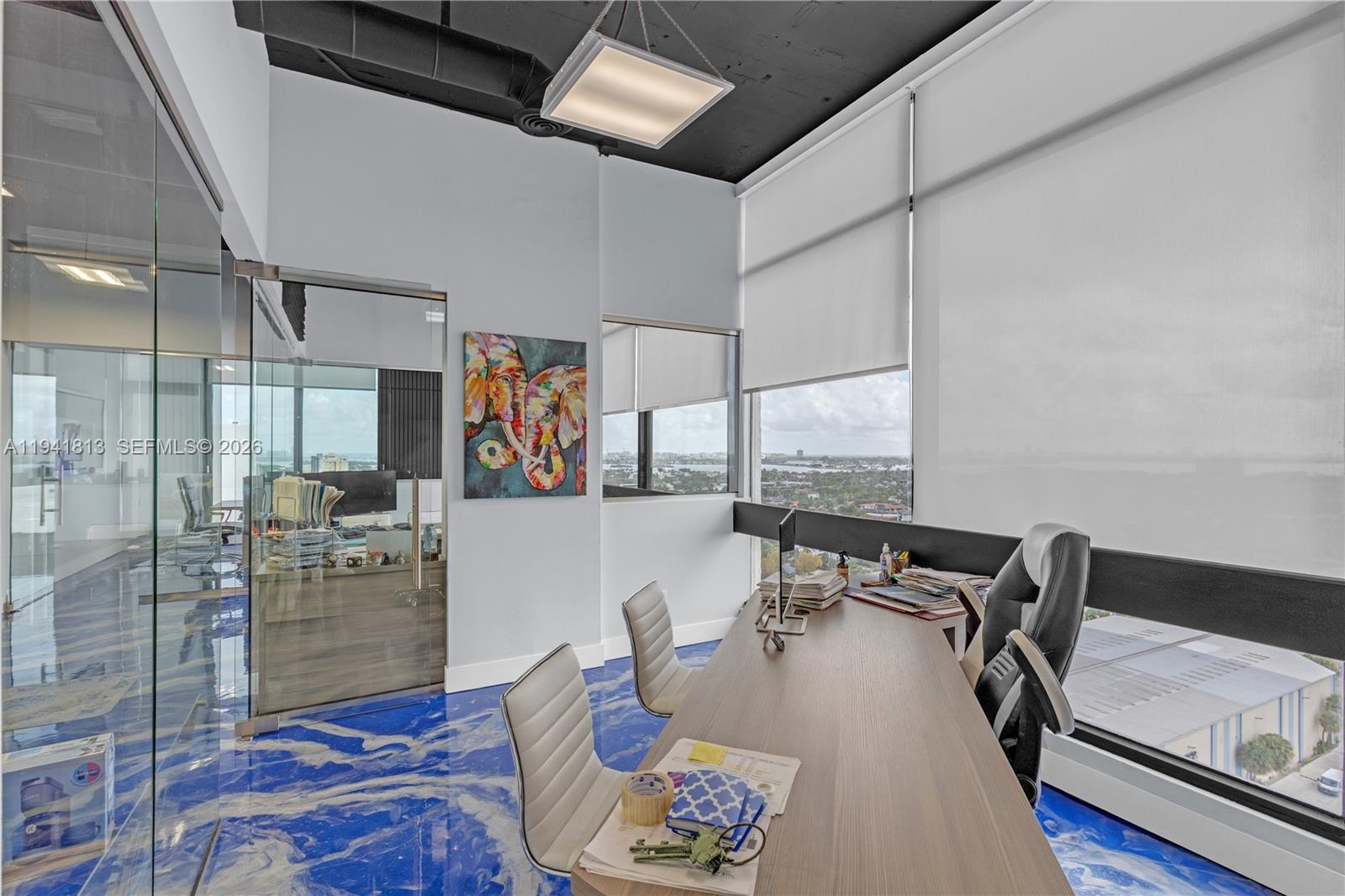 CUT-1-2-3  /   кв.футов $ 2026-01-08 0 Фото