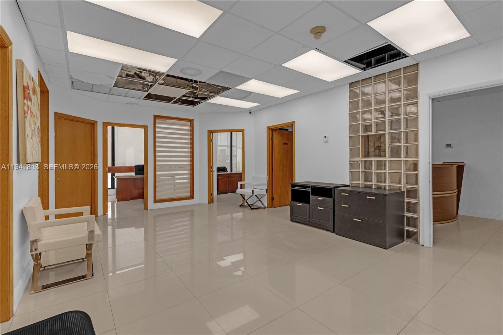 CUT-1-2-3  /   кв.футов $ 2026-01-08 0 Фото