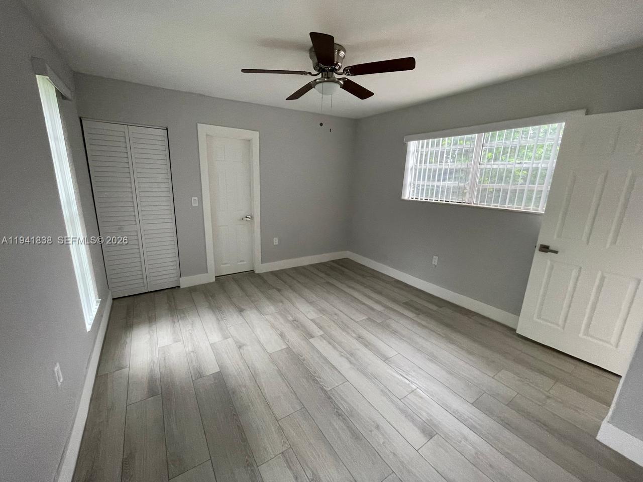 6241 3 / 2 1435 кв.футов $ 2026-01-08 0 Фото