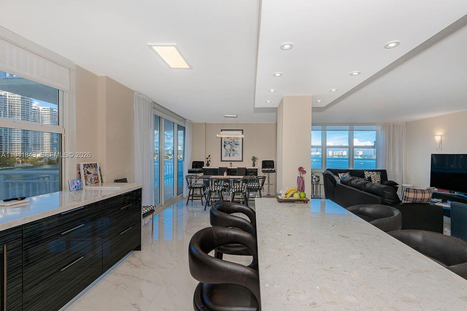 Подробнее 619 2 / 2 1830 кв.футов $ 2026-01-08 0 Фото