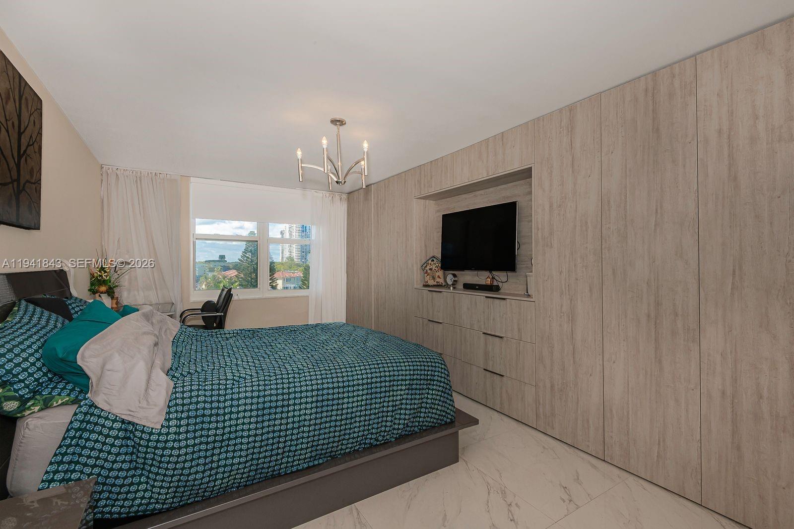 Подробнее 619 2 / 2 1830 кв.футов $ 2026-01-08 0 Фото