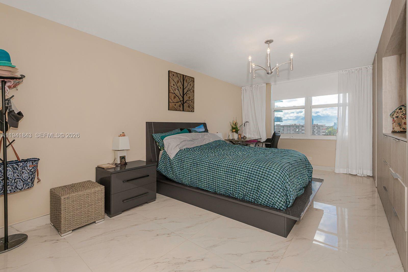 Подробнее 619 2 / 2 1830 кв.футов $ 2026-01-08 0 Фото