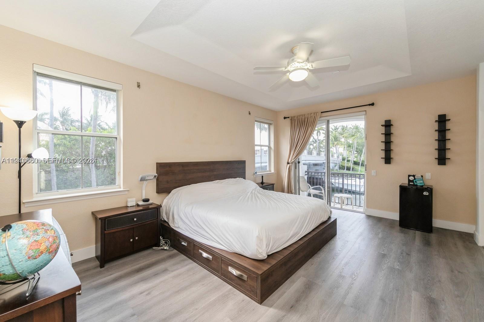 Photo of 999 Harbor Vw N  (999), Hollywood, Florida, 33019 - 