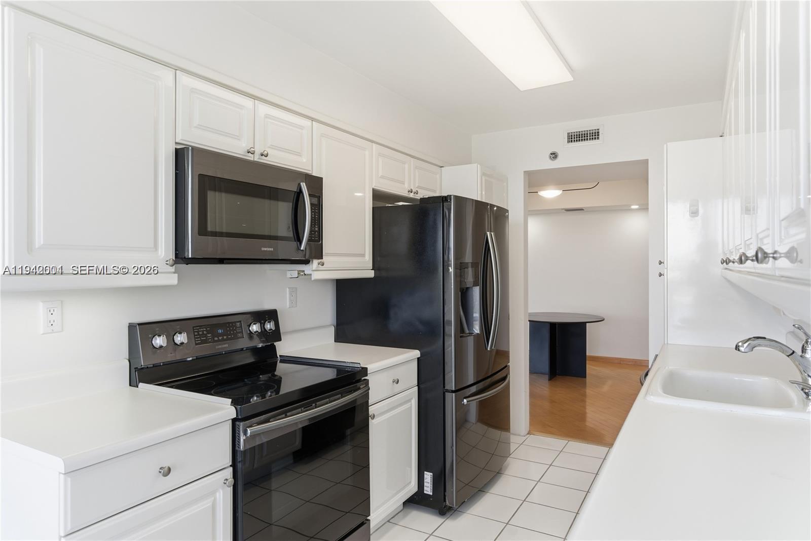 Photo of 3598 Yacht Club Dr  #1101, Aventura, Florida, 33180 - 