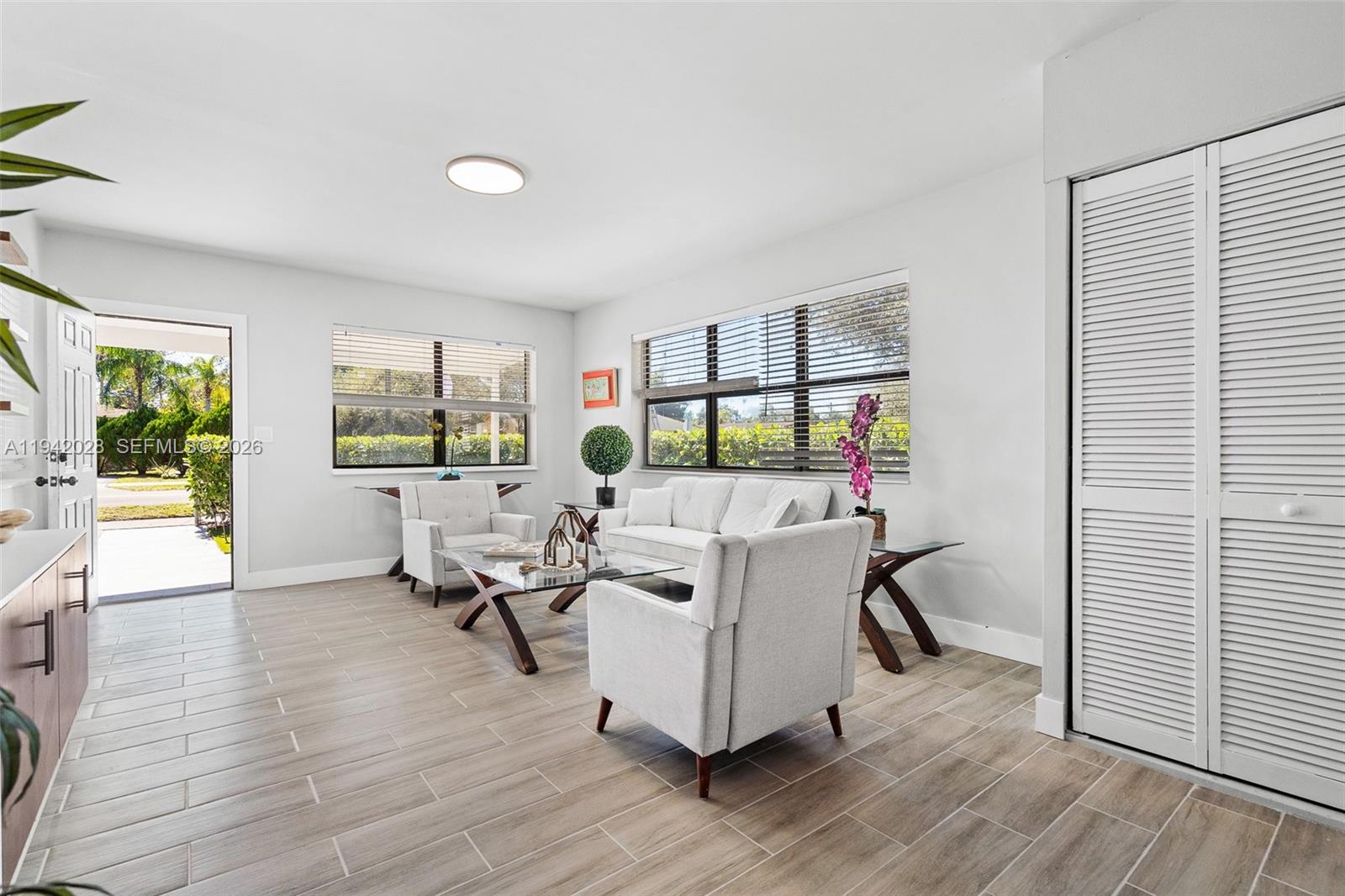   /  1621 кв.футов $ 2026-01-09 0 Фото