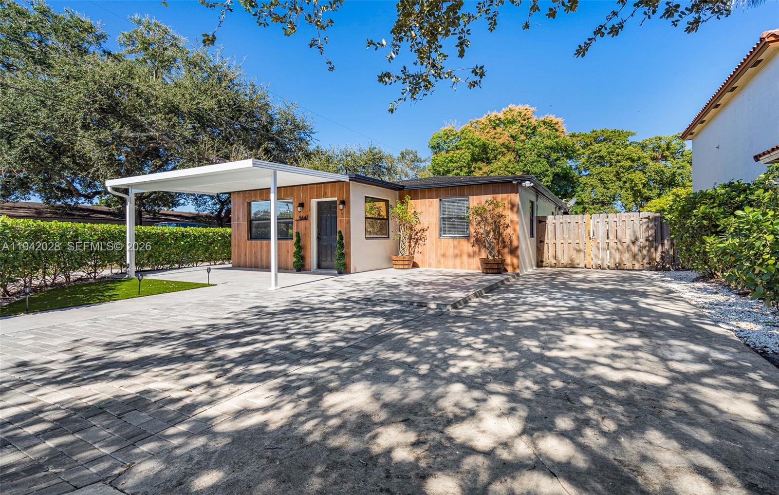   /  1621 кв.футов $ 2026-01-09 0 Фото