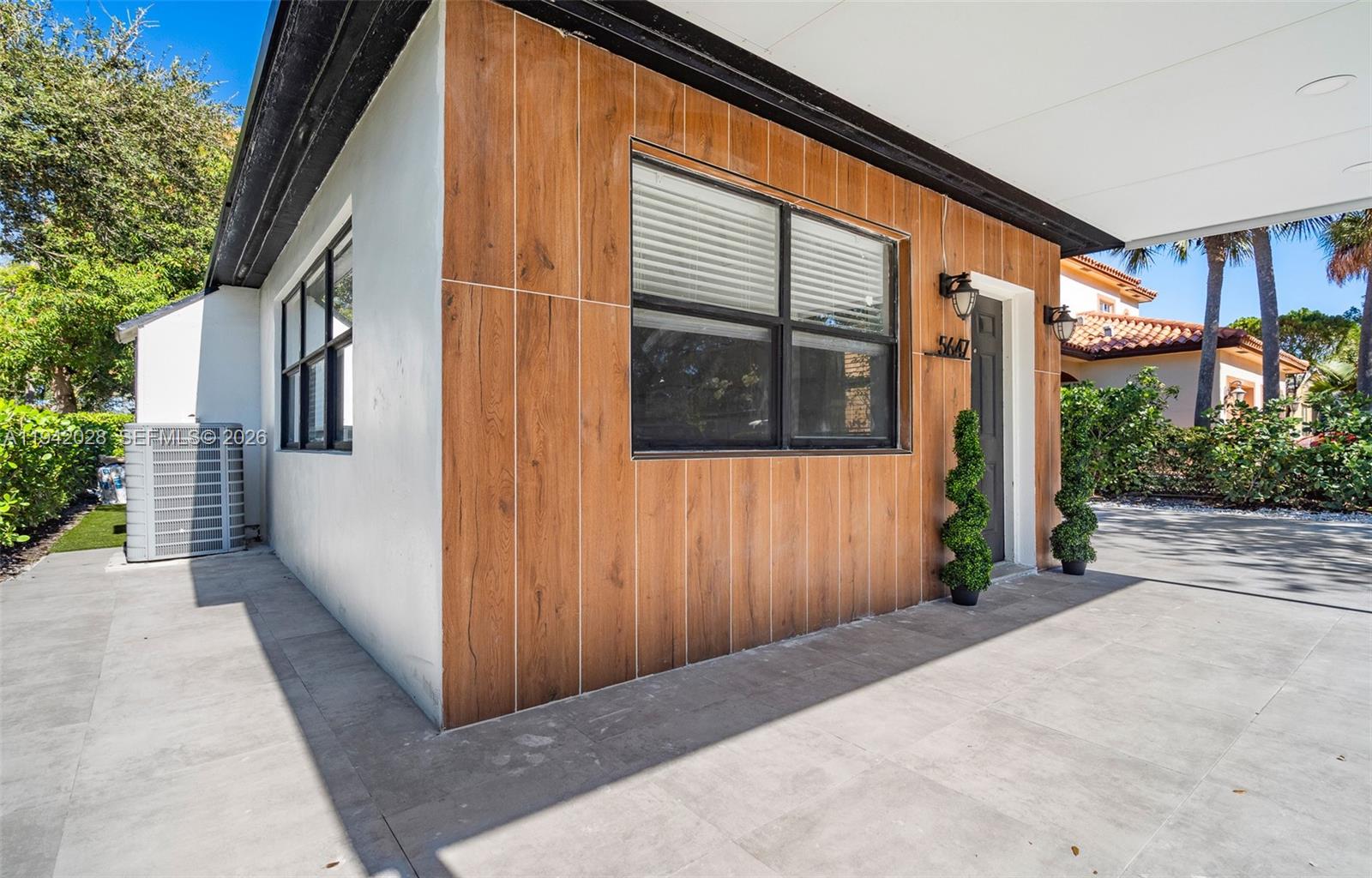   /  1621 кв.футов $ 2026-01-09 0 Фото